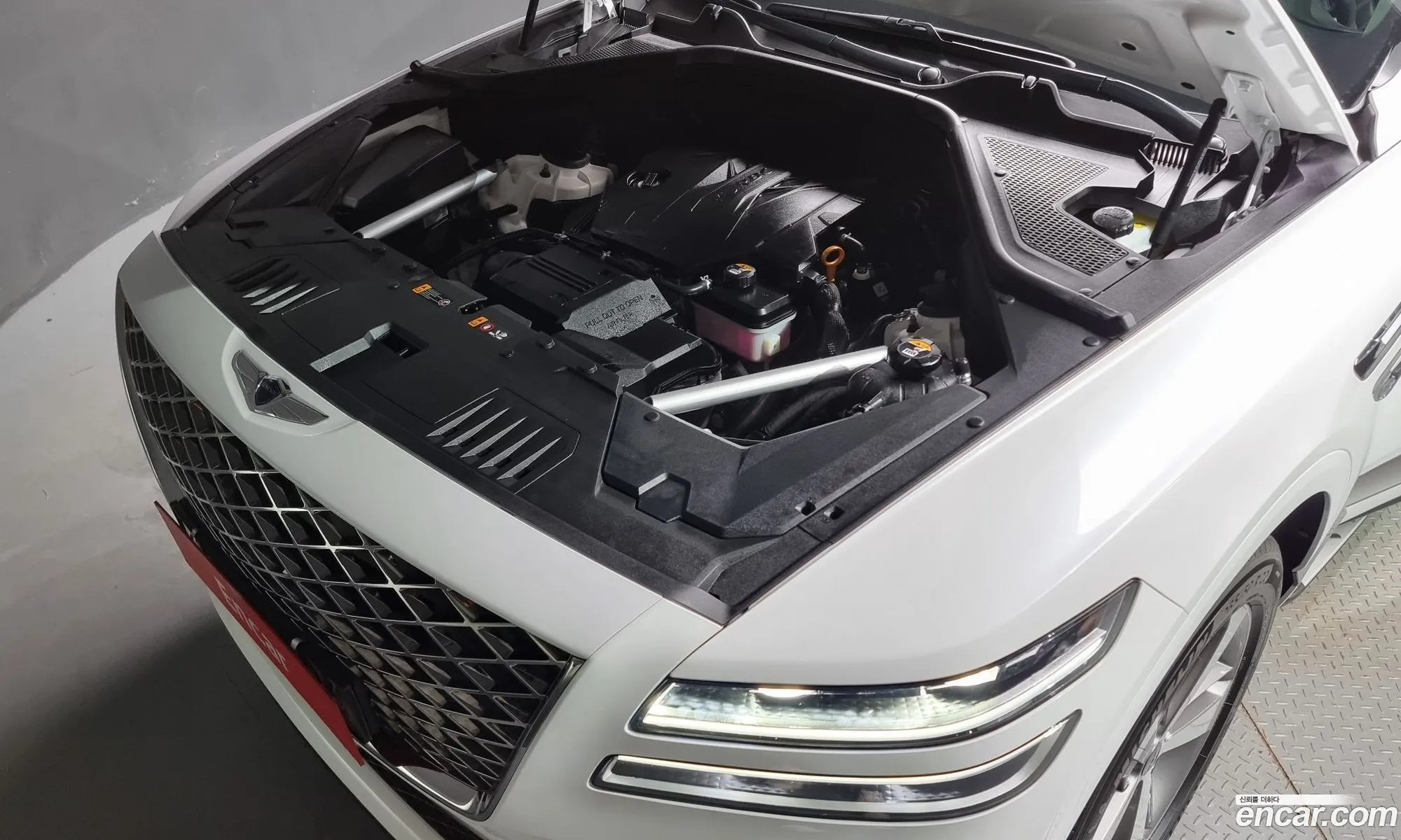 Genesis Gv80 25T Gasoline Awd 2023 - фотография 582233
