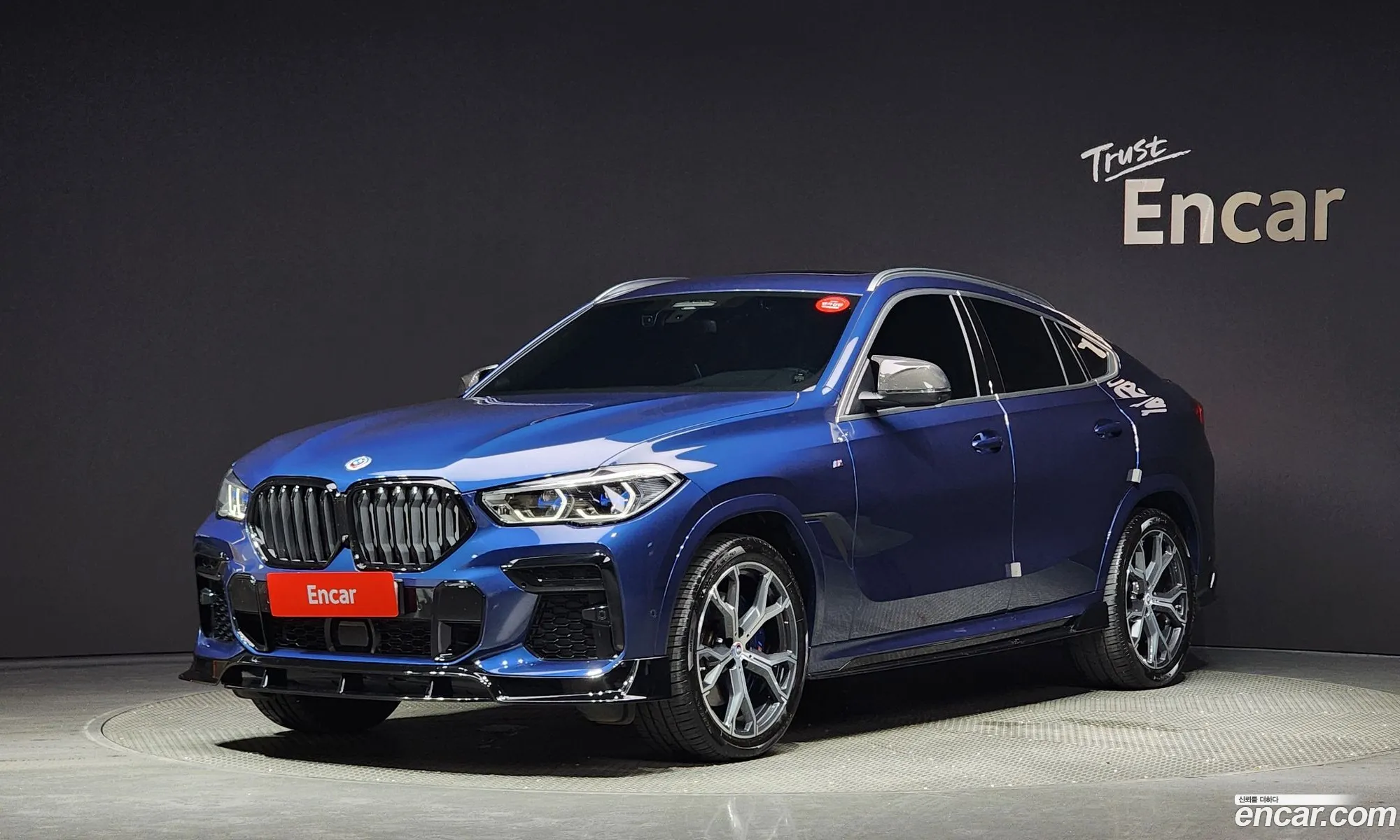 BMW X6 xDrive40I M Sports 2023 - фотография 18337448