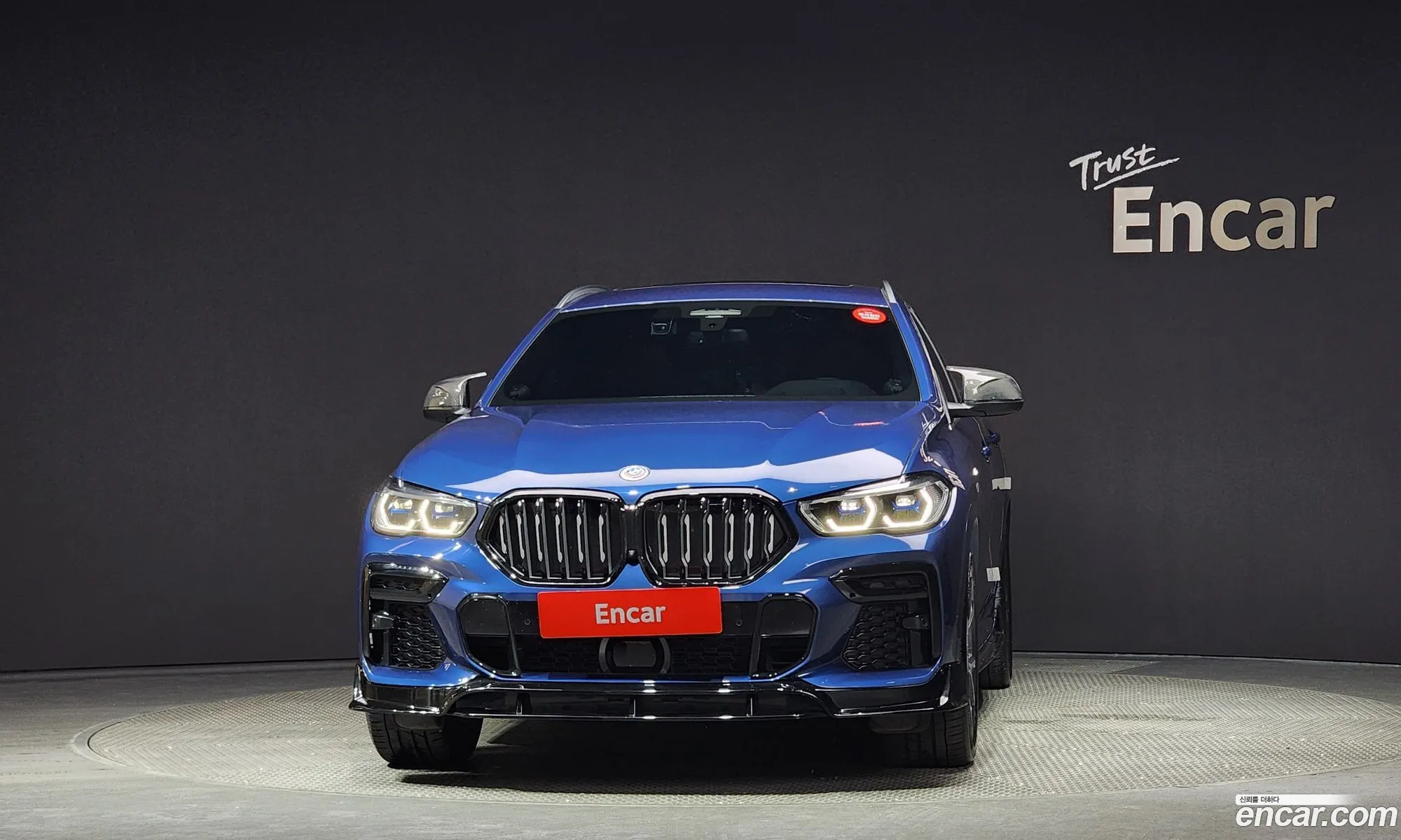 BMW X6 xDrive40I M Sports 2023 - фотография 18337450