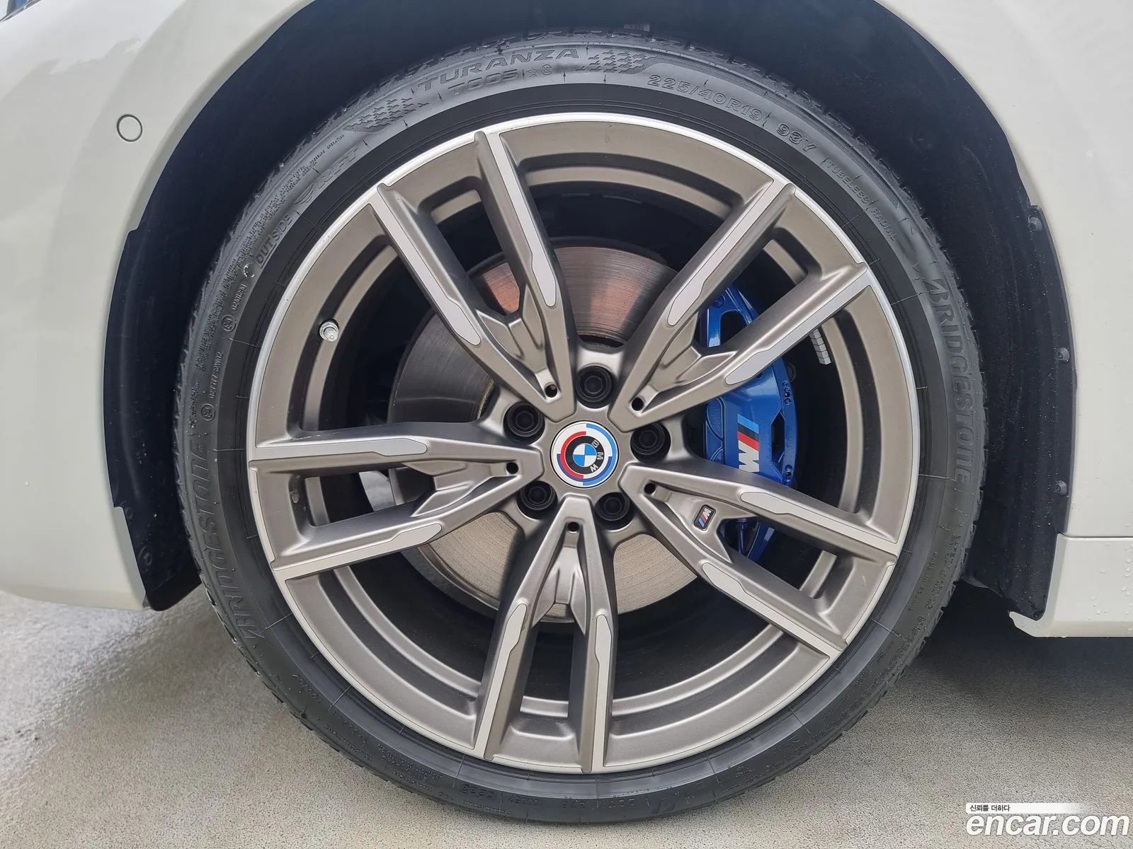 BMW 4Er M440I xDrive Coupe 2023 - фотография 17443116