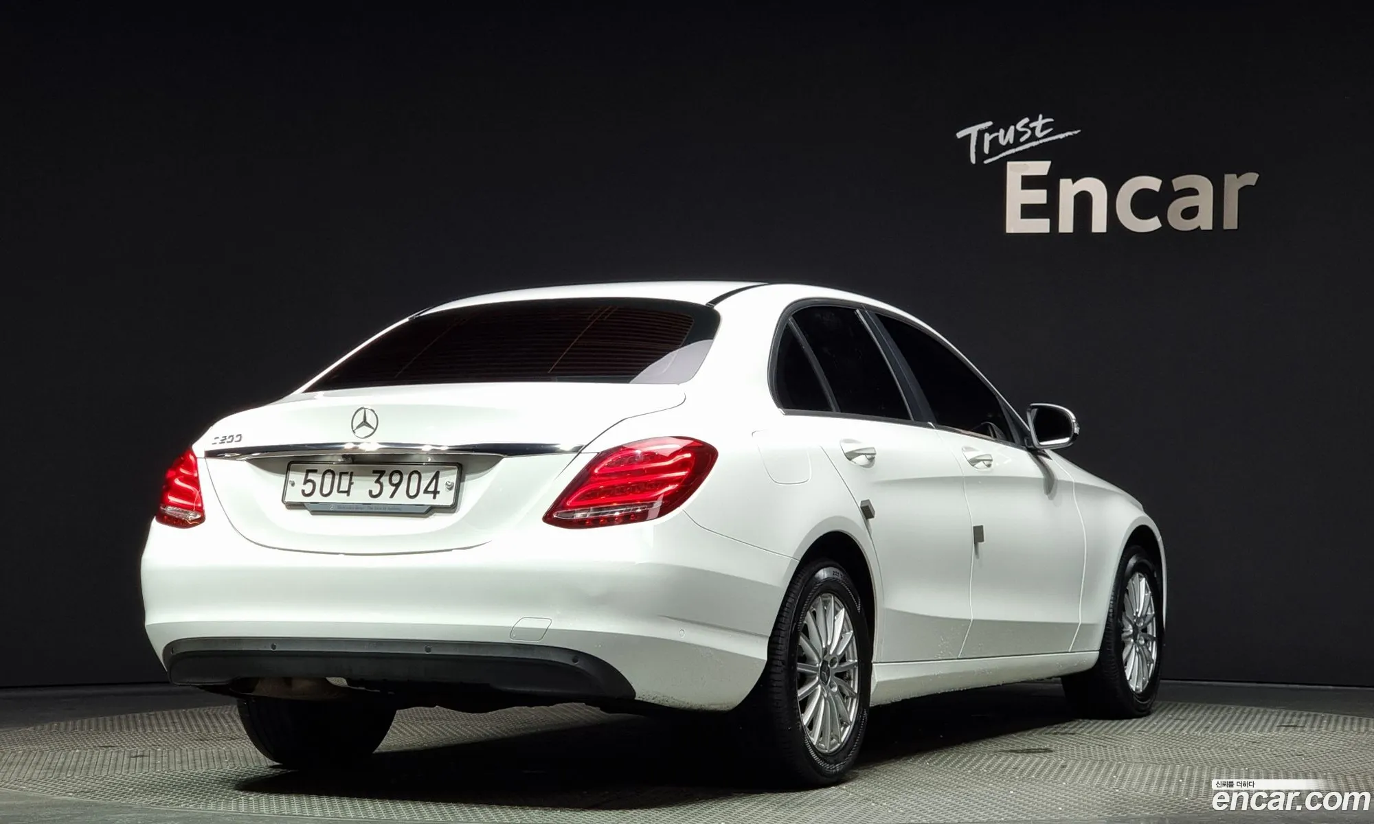 Mercedes-Benz C-Klasse C200 2015 - фотография 15739848