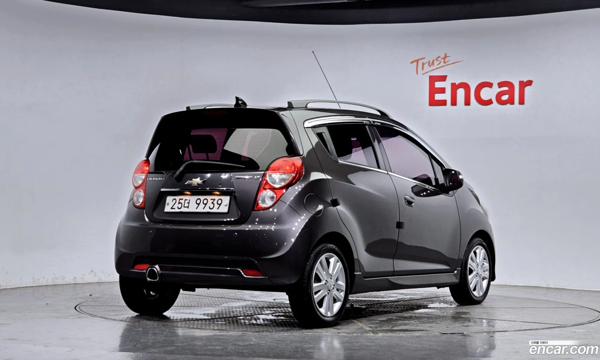 Chevrolet Spark Iii Lt 2014 - фотография 8642750