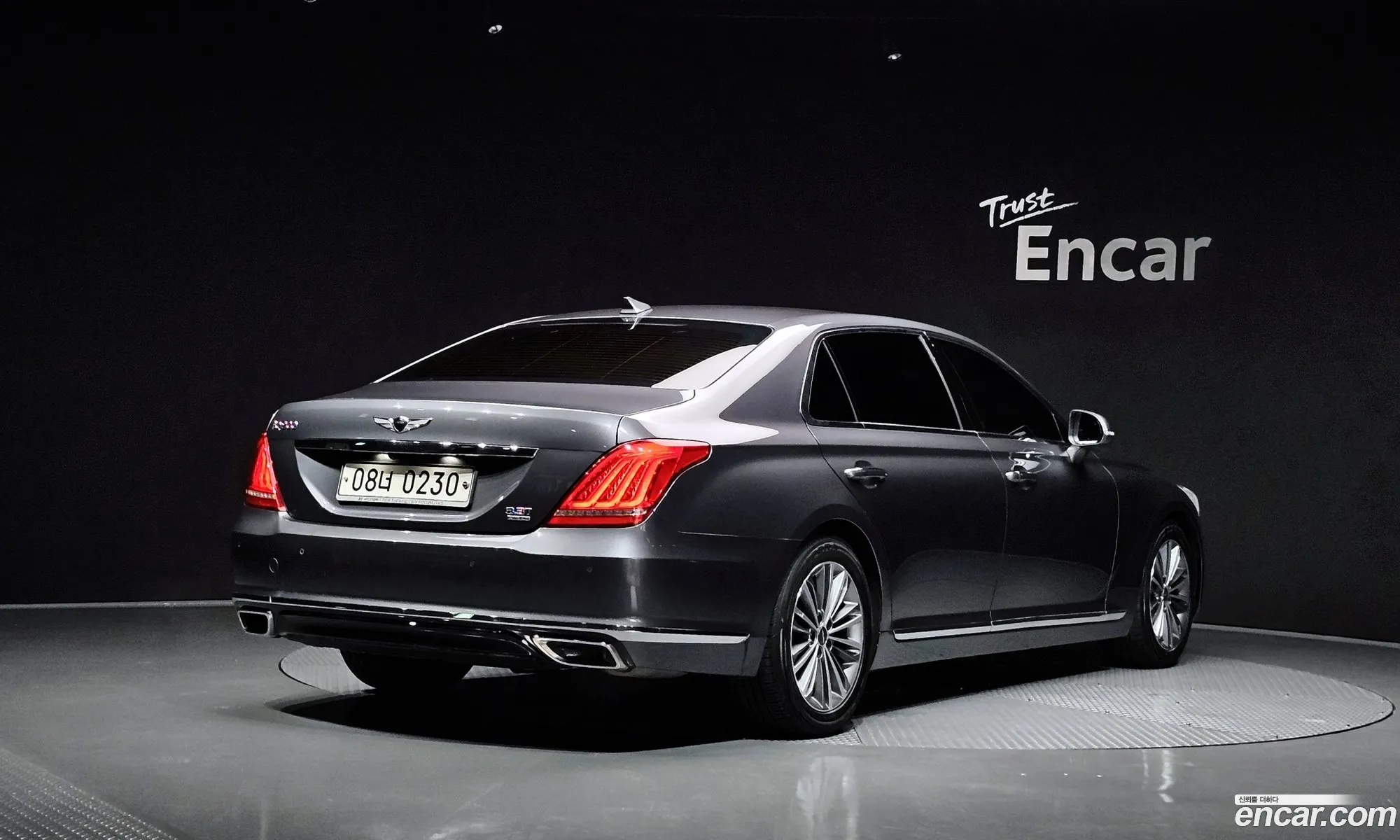 Genesis G90 I 33 T-Gdi Awd 2016 - фотография 420940
