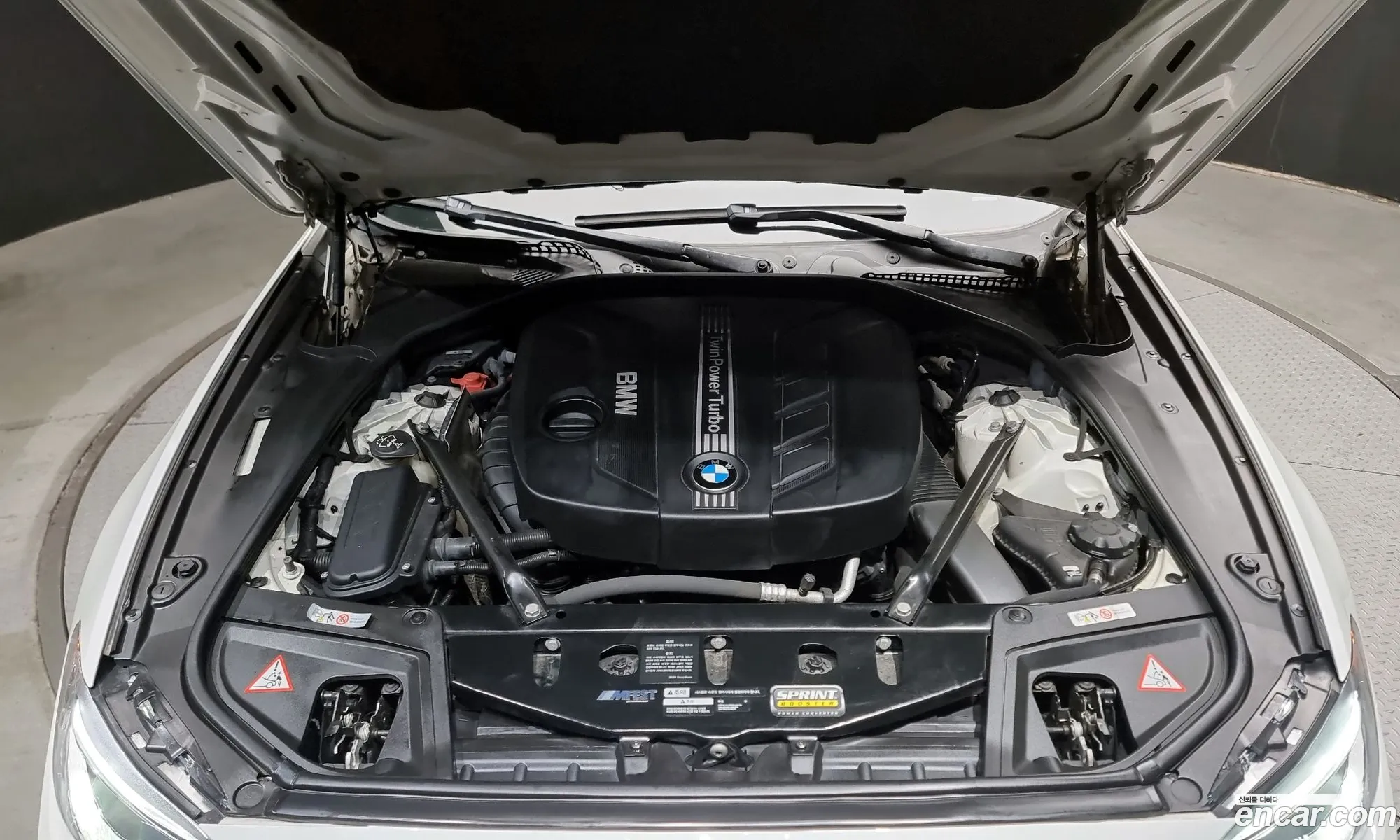 BMW 5Er Vi F10F11F07 520D M Sports 2013 - фотография 18337491