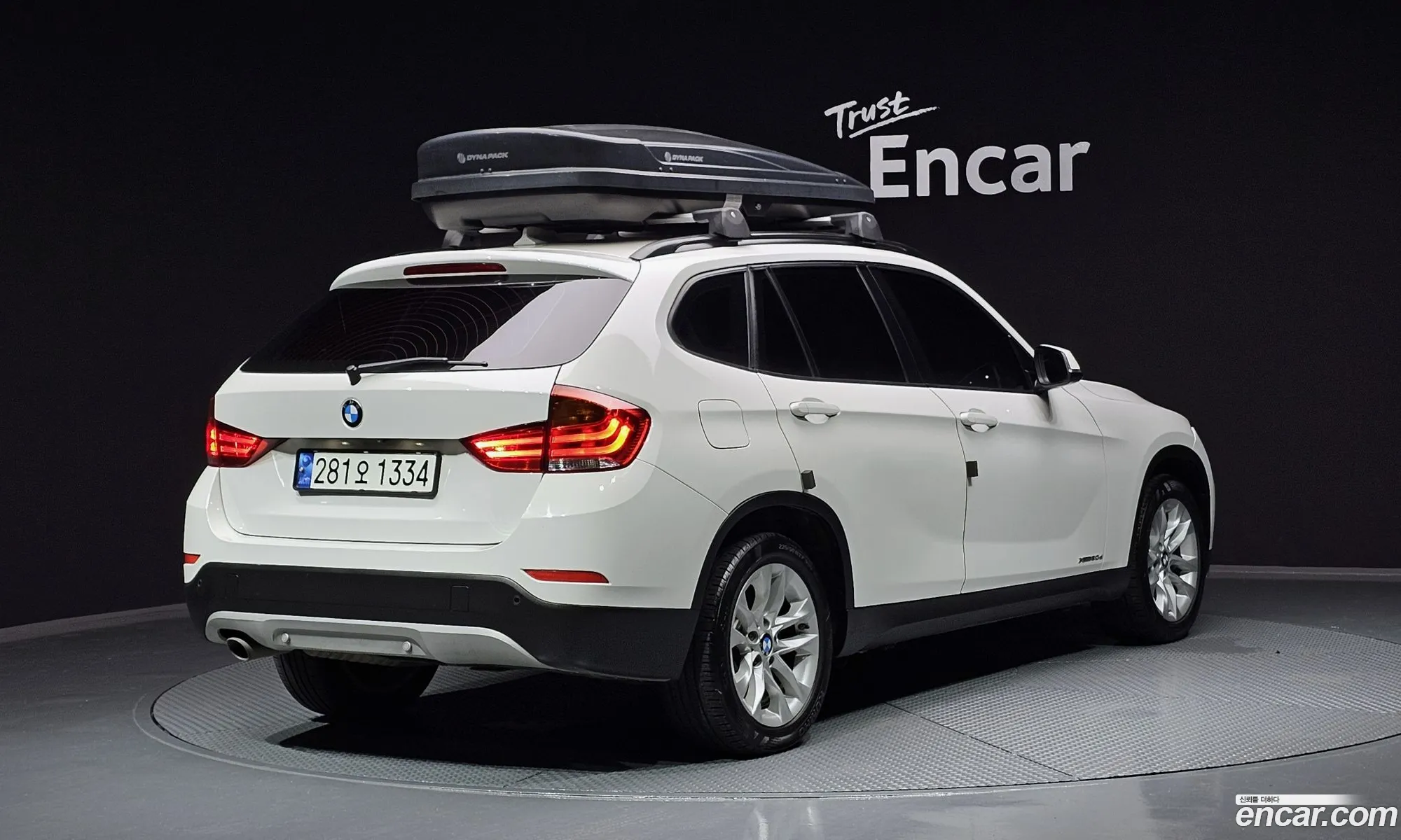 BMW X1 xDrive 20D 2015 - фотография 18181136