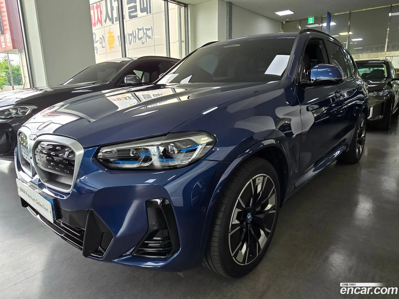 BMW Ix3 M Sports 2024 - фотография 18388784