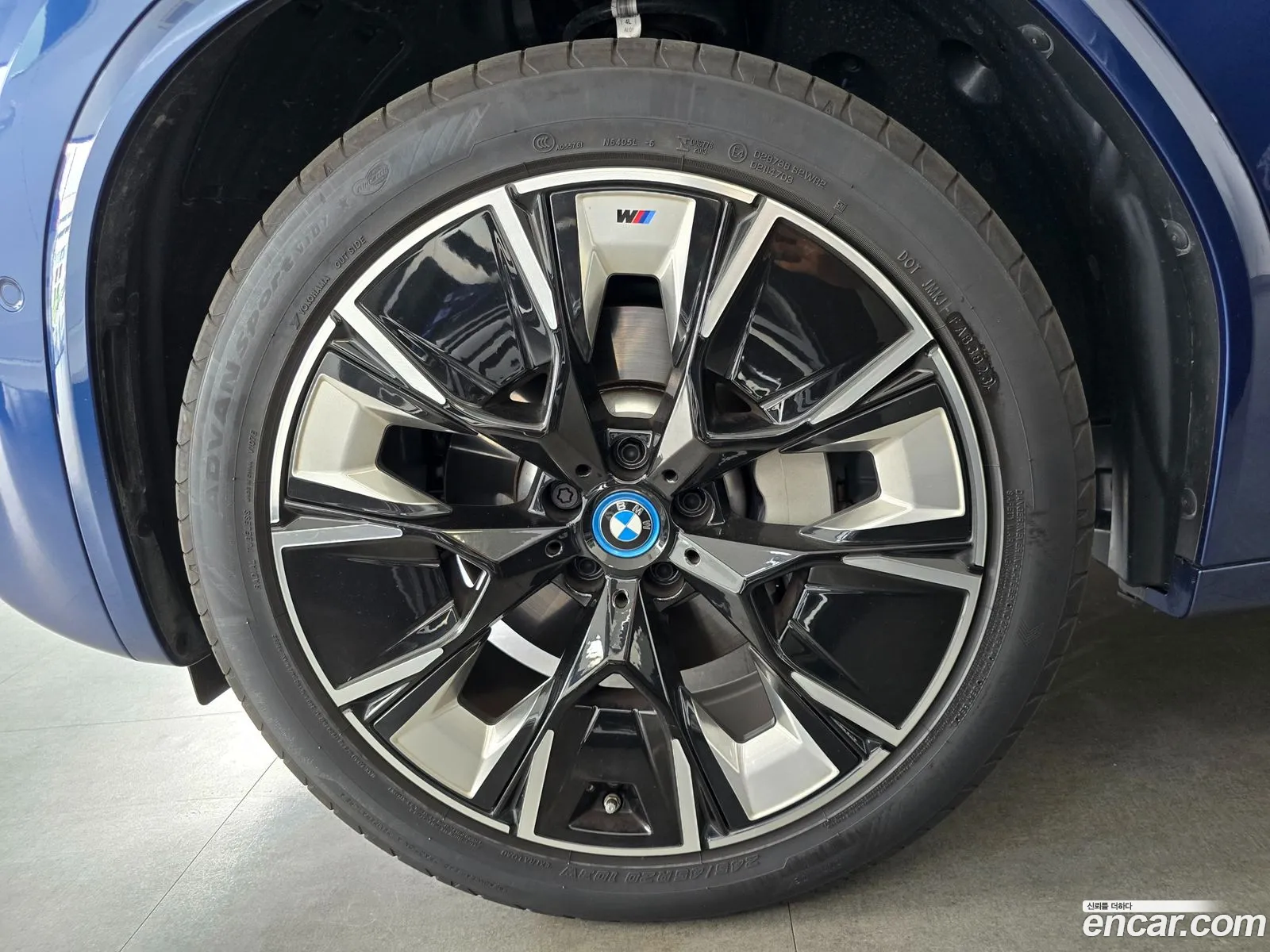 BMW Ix3 M Sports 2024 - фотография 18388788