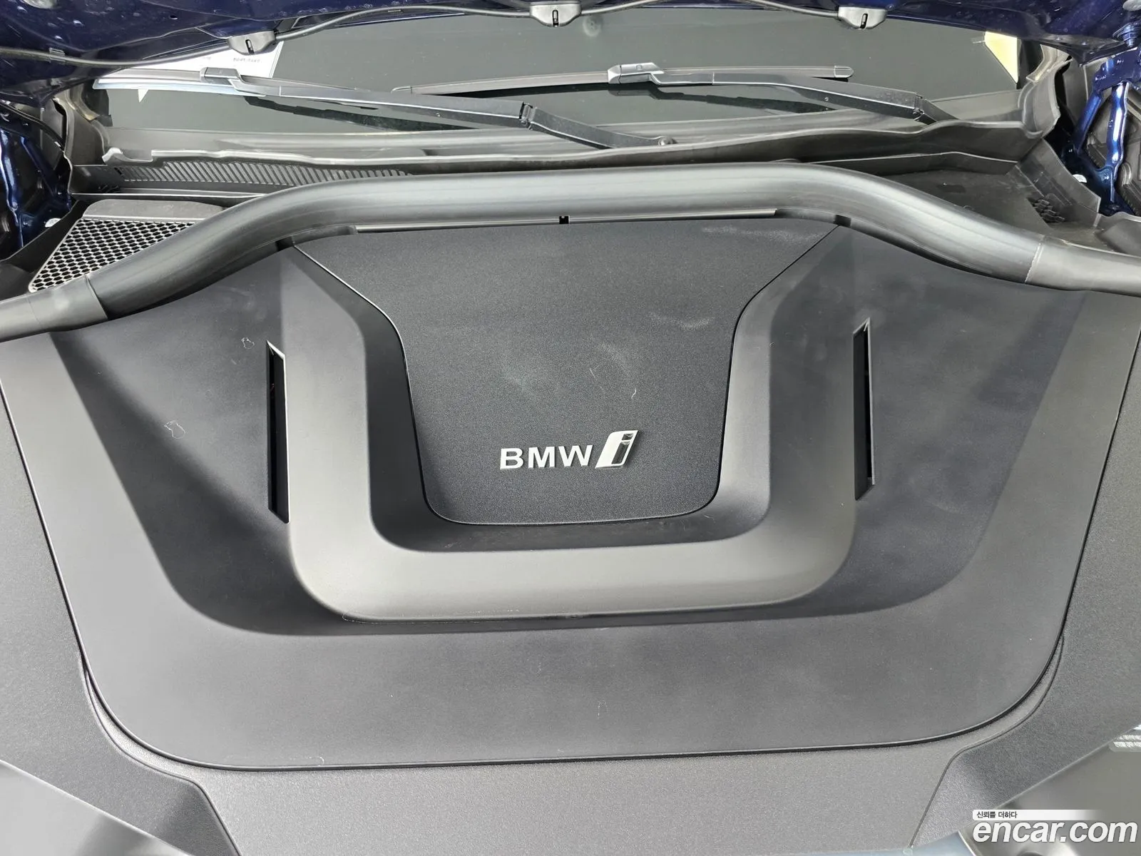 BMW Ix3 M Sports 2024 - фотография 18388789