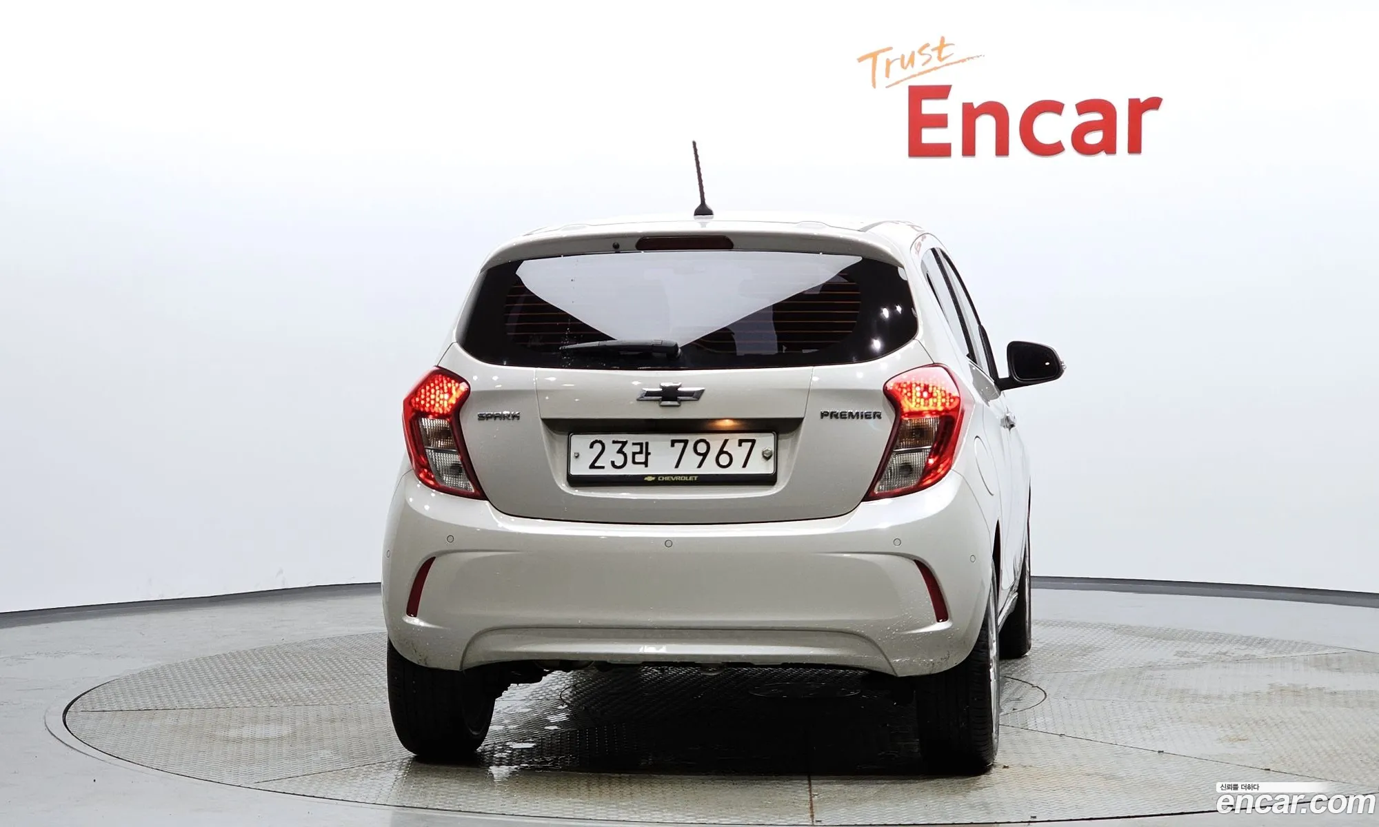 Chevrolet Spark Iv Premier 2018 - фотография 8544301