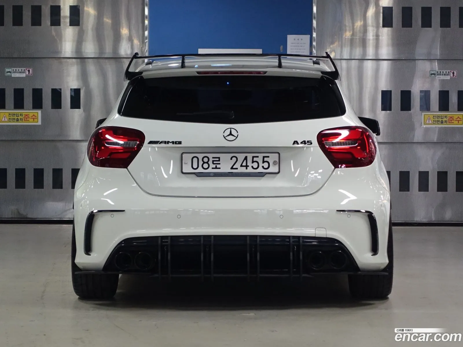 Mercedes-Benz A-Klasse A45 Amg 4Matic 2018 - фотография 16180795