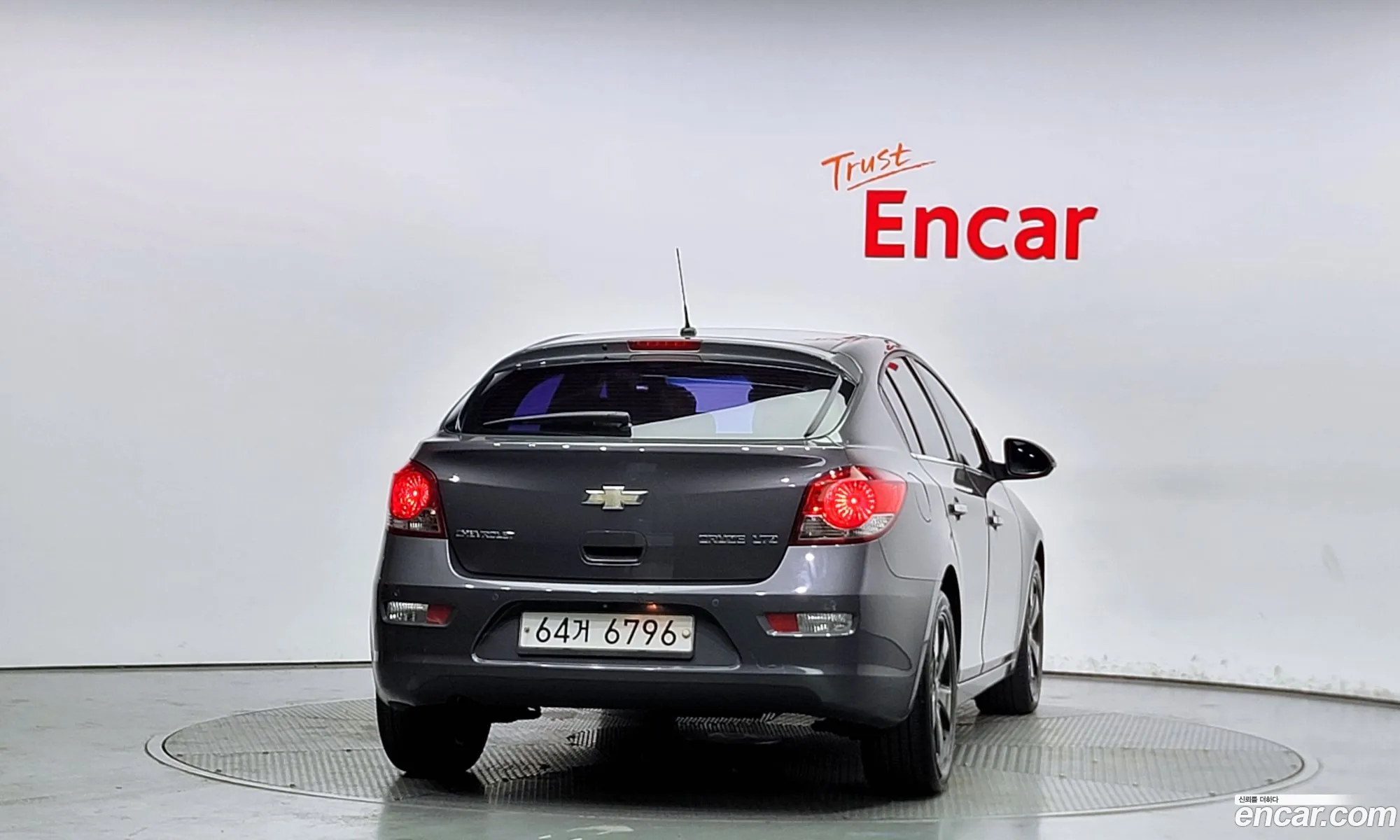 Chevrolet Cruze I 20 Ltz The Perfect Black 2014 - фотография 8629226