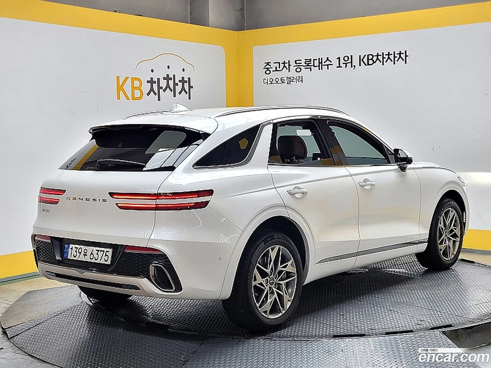 Genesis Gv70 25T Gasoline 2Wd 2023 - фотография 613260