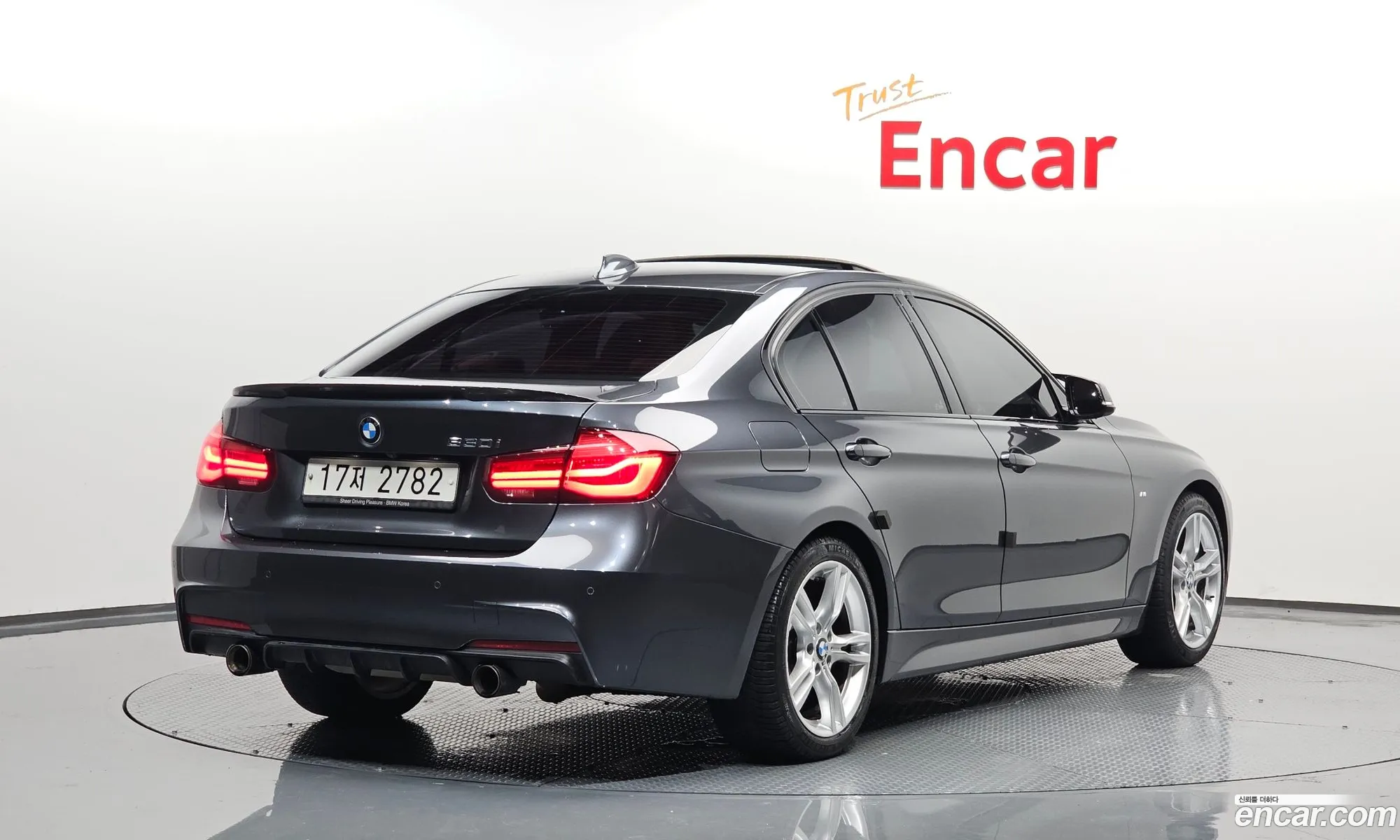 BMW 3Er 330I M Sports Shadow 2018 - фотография 17940103