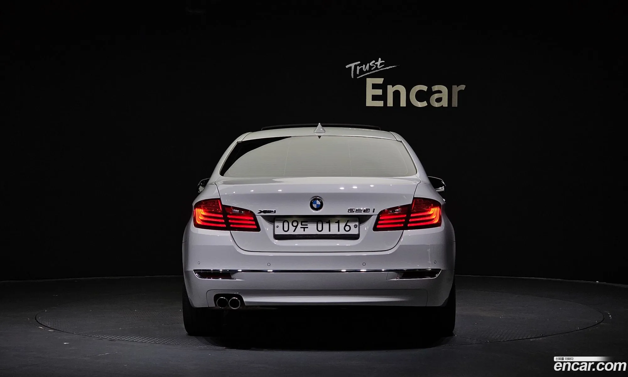 BMW 5Er Vi F10F11F07 528I Luxury 2015 - фотография 18000237