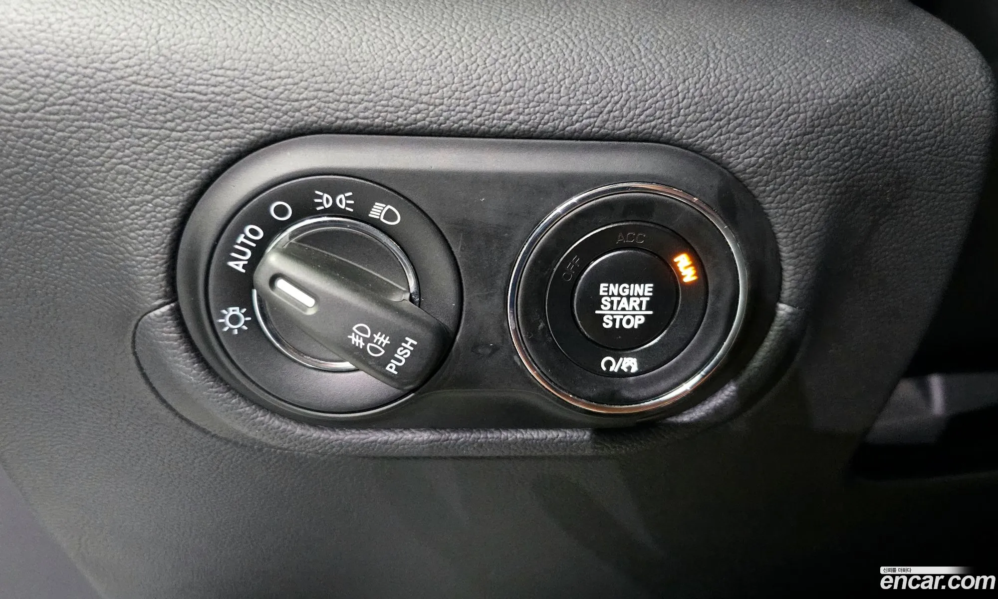 Levante 30 Diesel Awd Premium - фотография 4160238