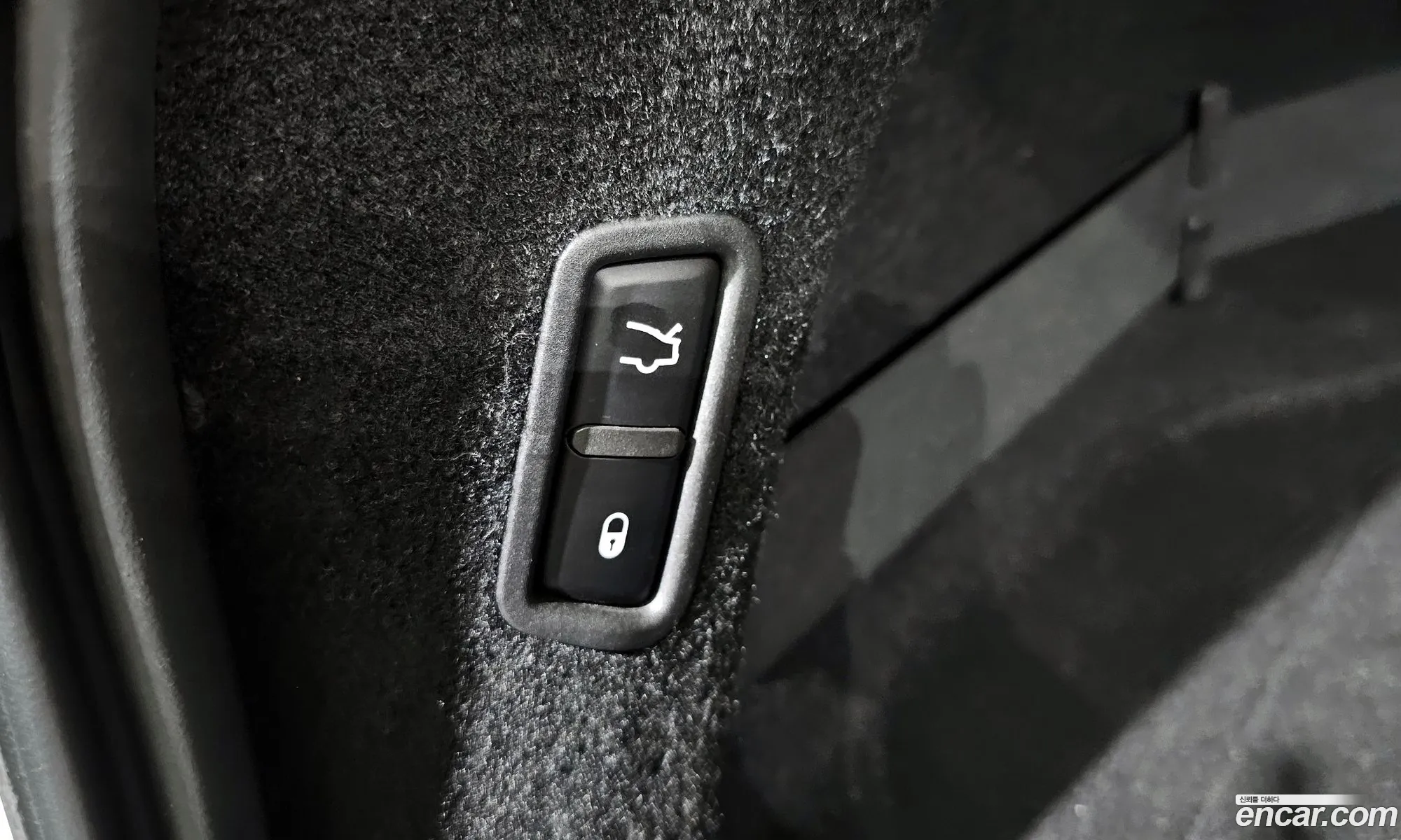 Levante 30 Diesel Awd Premium - фотография 4160234