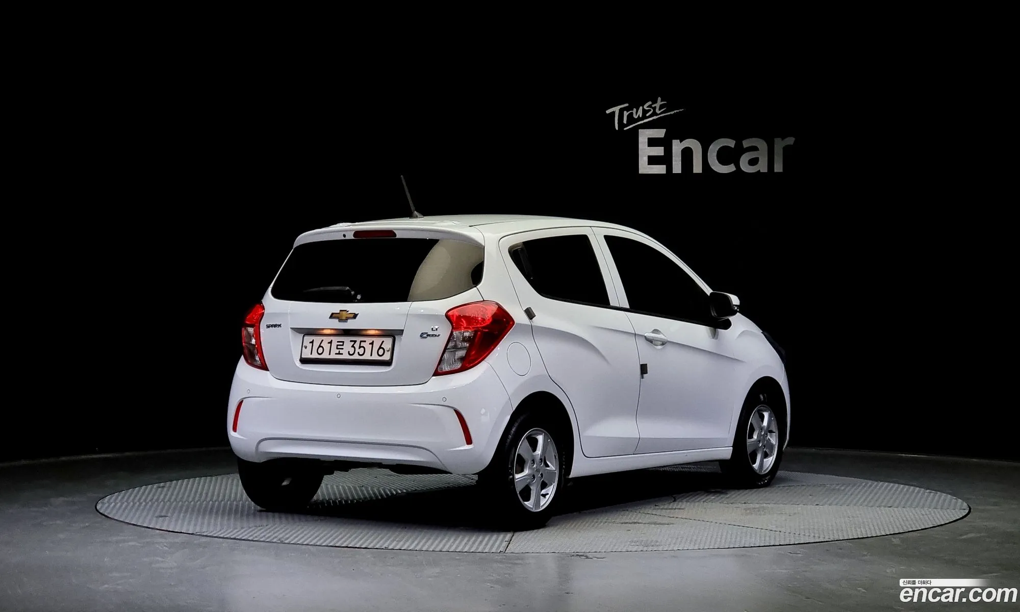 Chevrolet Spark Iv Lt 2017 - фотография 8547335