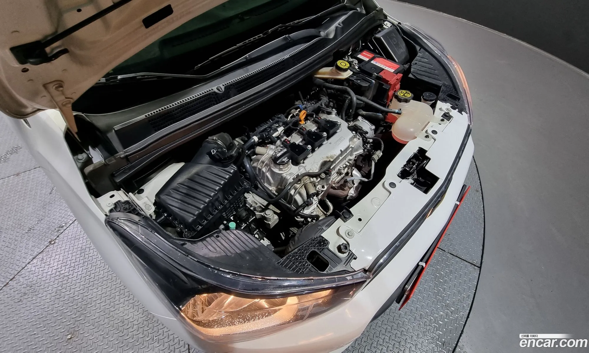 Chevrolet Spark Iv Lt 2017 - фотография 8547339