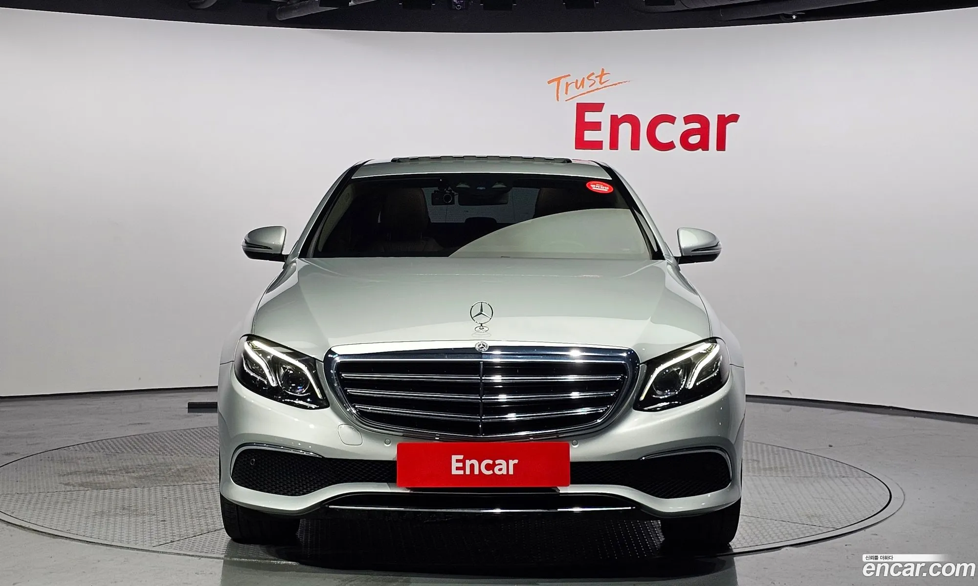 Mercedes-Benz E-Klasse V W213 S213 C238 E220D 4Matic Exclusive 2018 - фотография 15757022