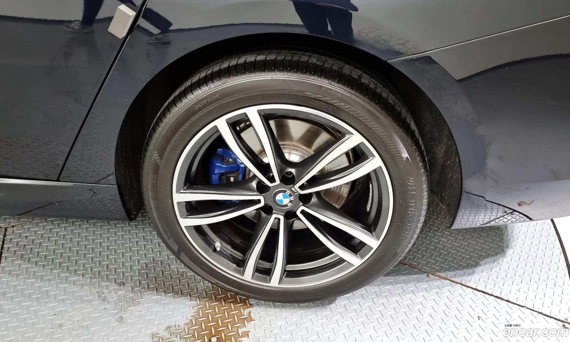 BMW 6Er Iv G32 620D xDrive M Sport 2022 - фотография 15692304