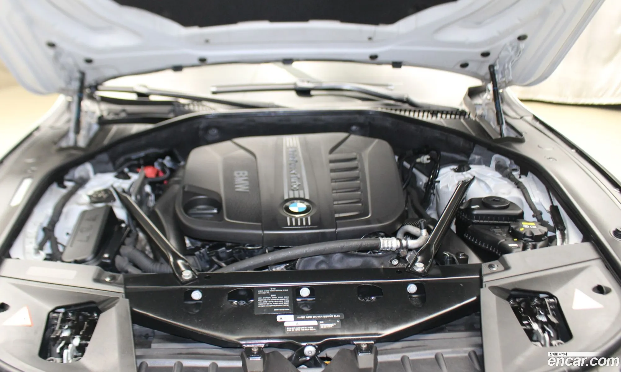 BMW 7Er V F01F02F04 740DxDrive 2014 - фотография 18140082