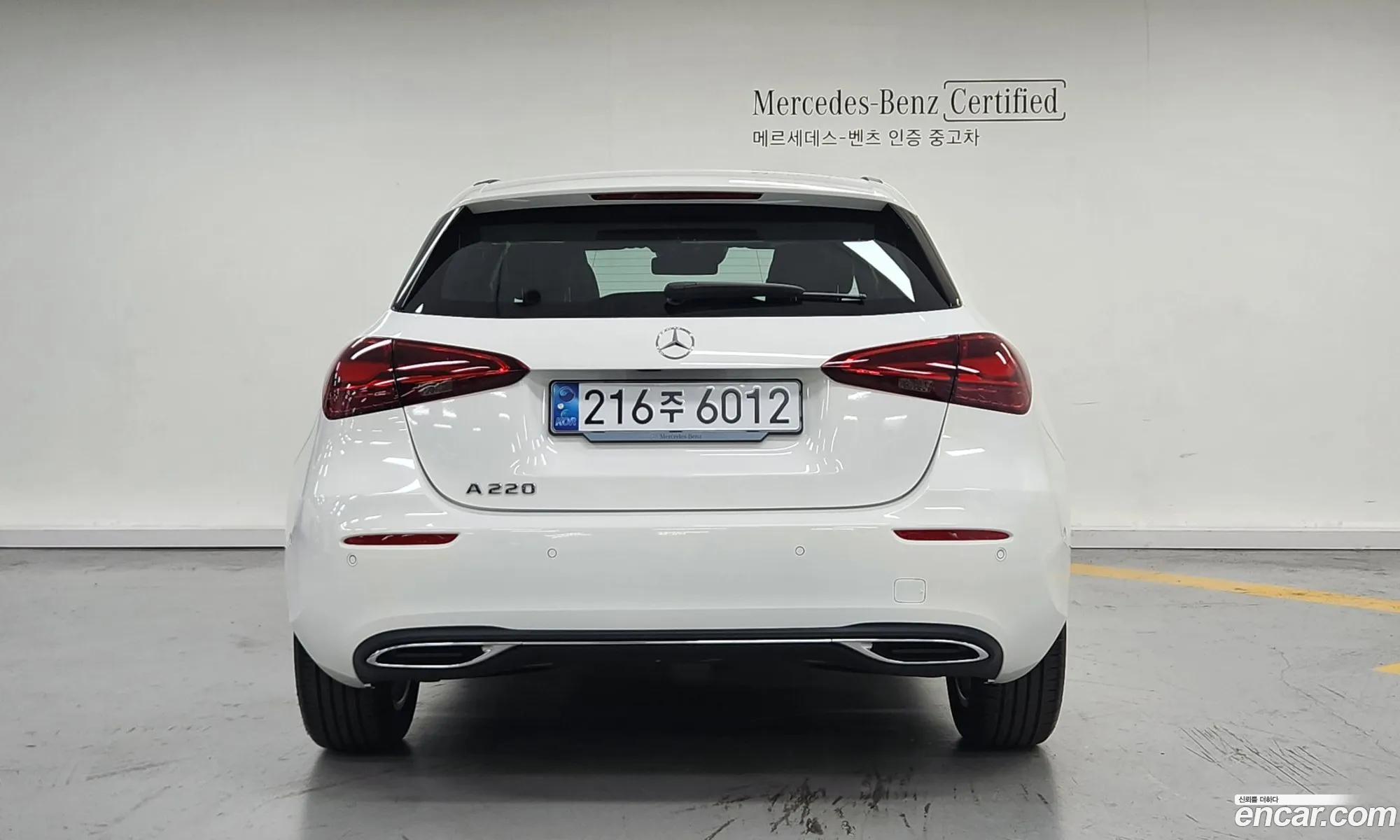 Mercedes-Benz A-Klasse A220 Hatchback 2024 - фотография 17152093