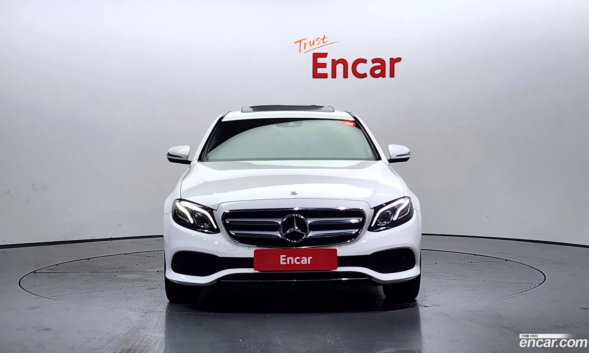 Mercedes-Benz E-Klasse V W213 S213 C238 E220D Avant Garde 2019 - фотография 15747958