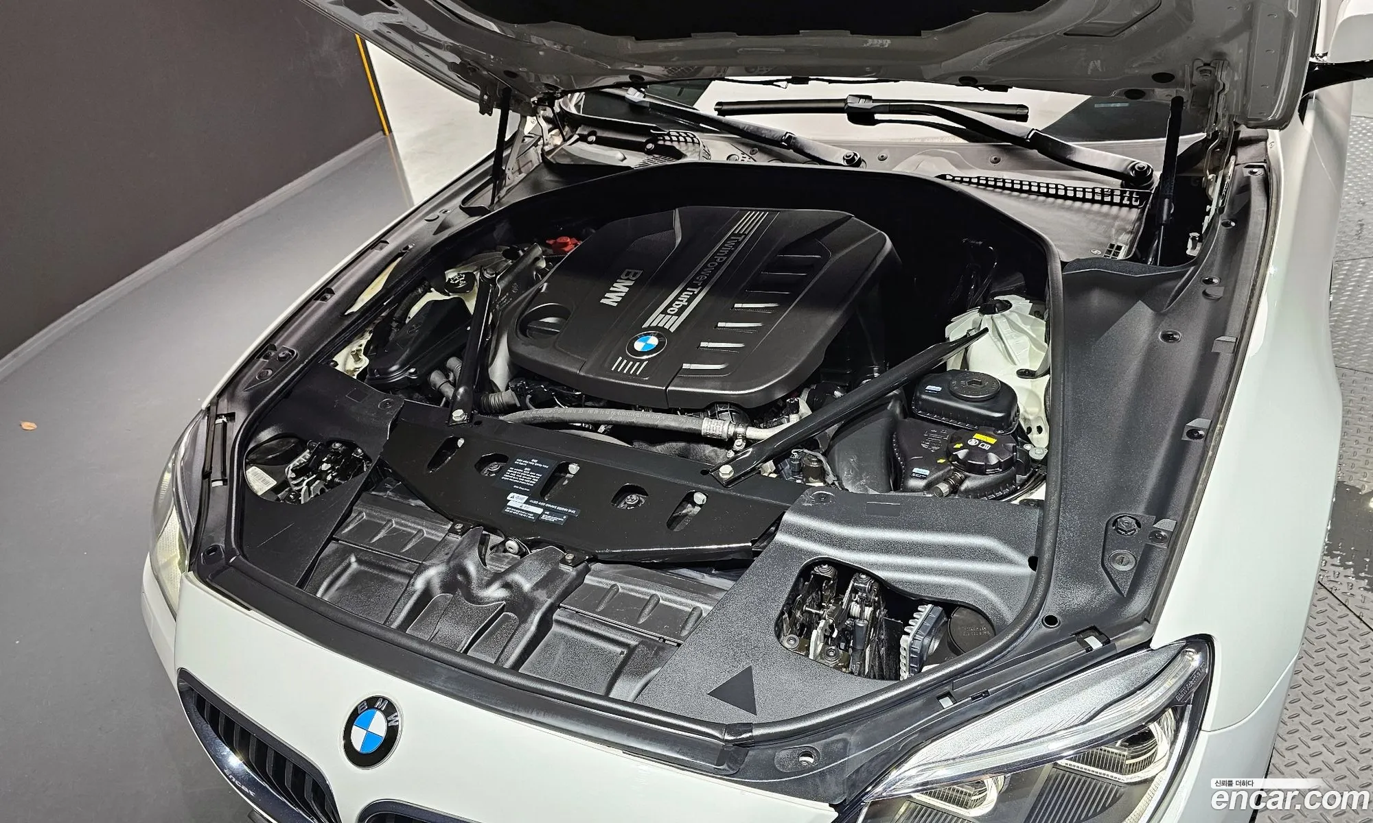 BMW 6Er Iii F06F13F12 640D xDrive M Sports Gran Coupe 2016 - фотография 17903076