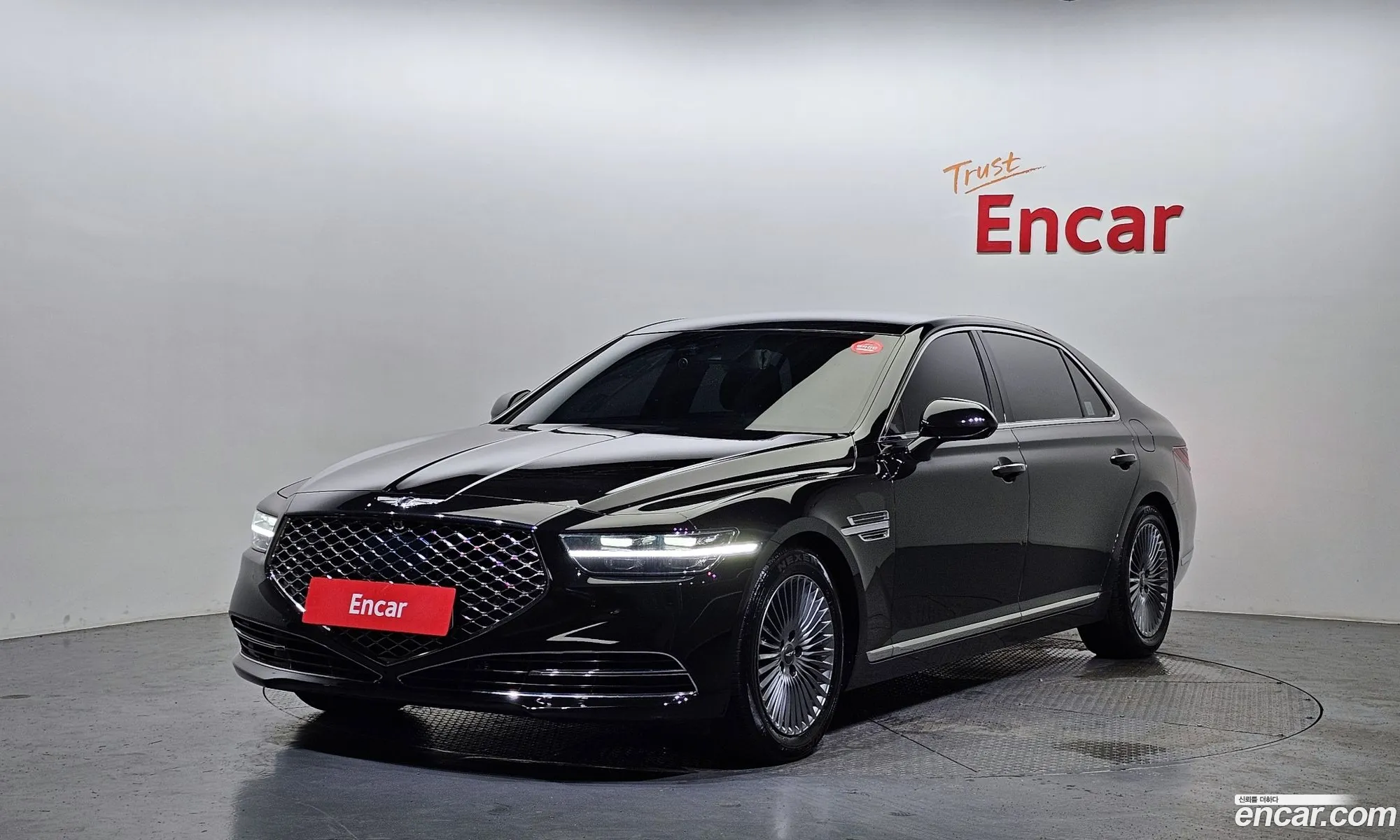Genesis G90 I 38 Awd 2019 - фотография 19078135