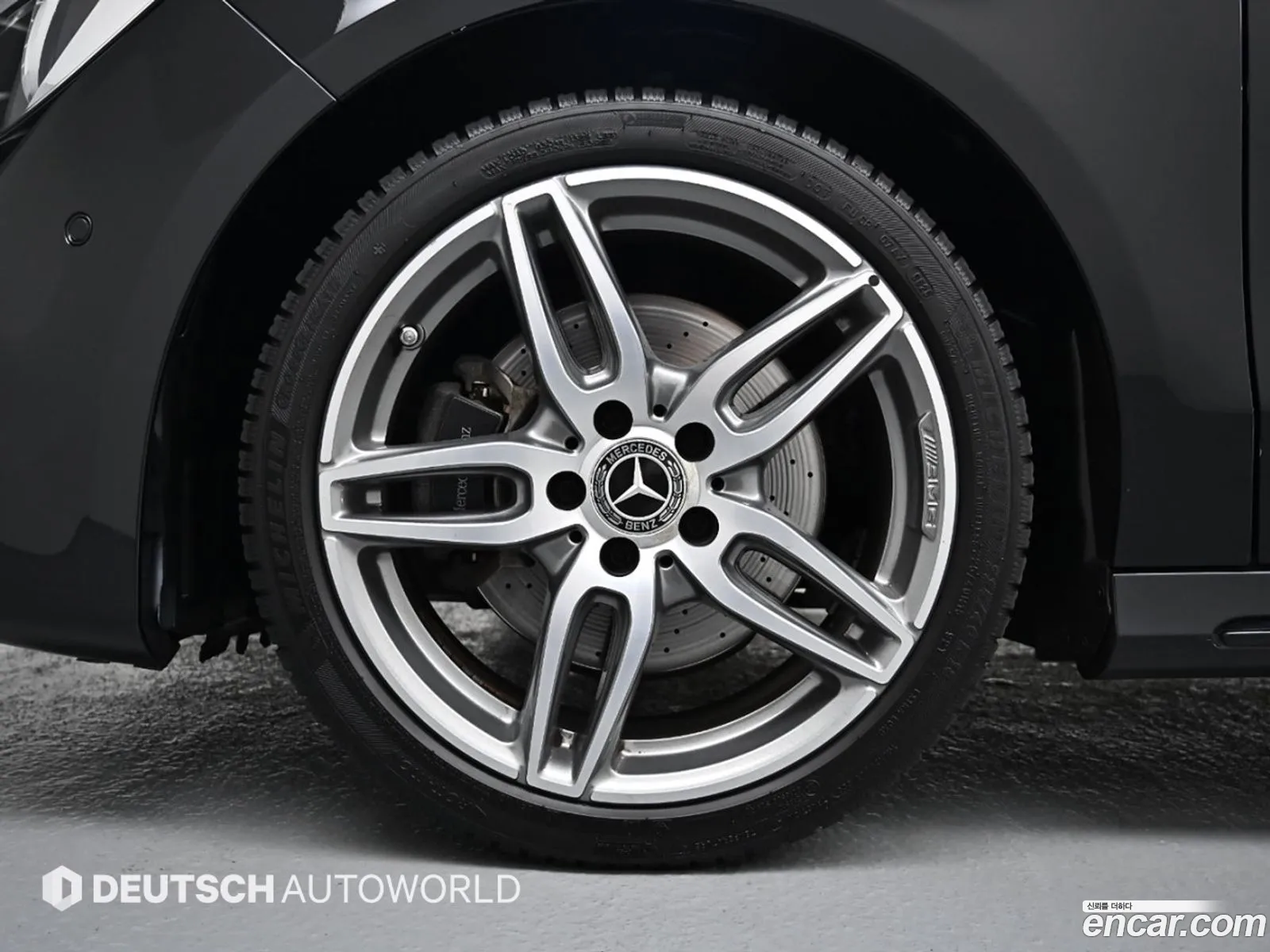 Mercedes-Benz Cla-Klasse I C117 X117 Cla220 Amg Line 2018 - фотография 15747924