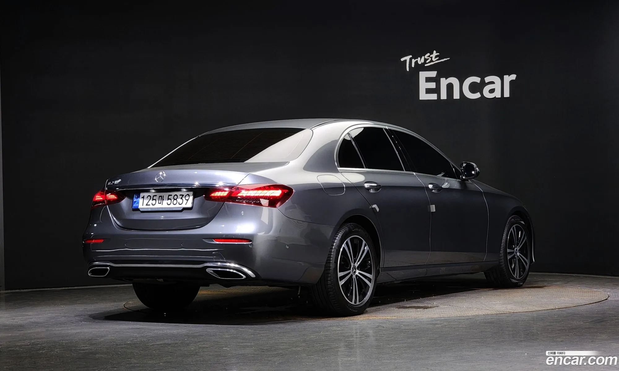 Mercedes-Benz E-Klasse V W213 S213 C238 E250 Avantgarde 2021 - фотография 15778516