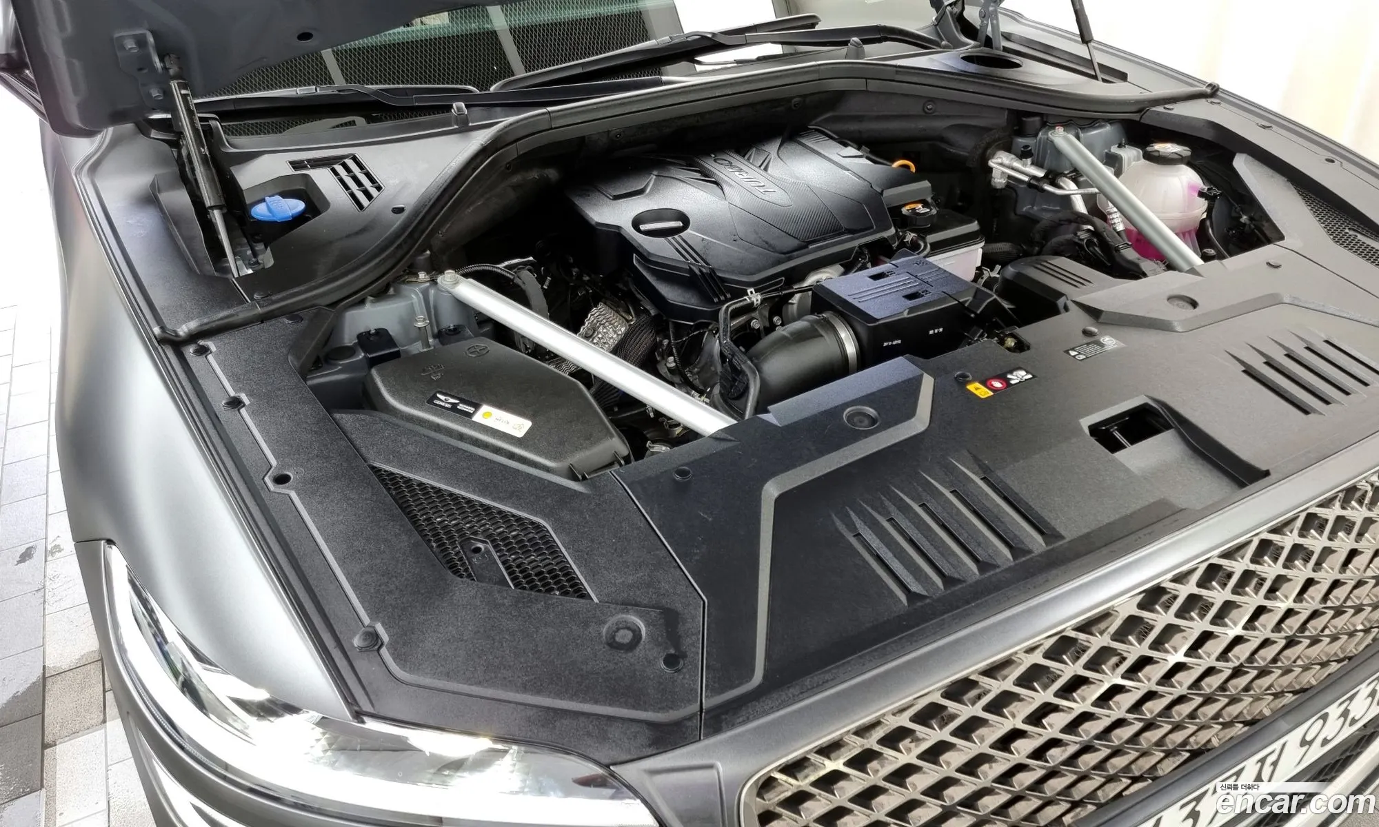 Genesis Gv70 25T Gasoline 2Wd 2023 - фотография 422146