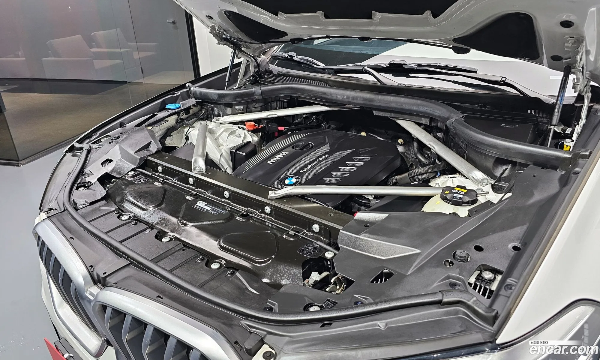 BMW X6 xDrive30D M Sports 2020 - фотография 18181116