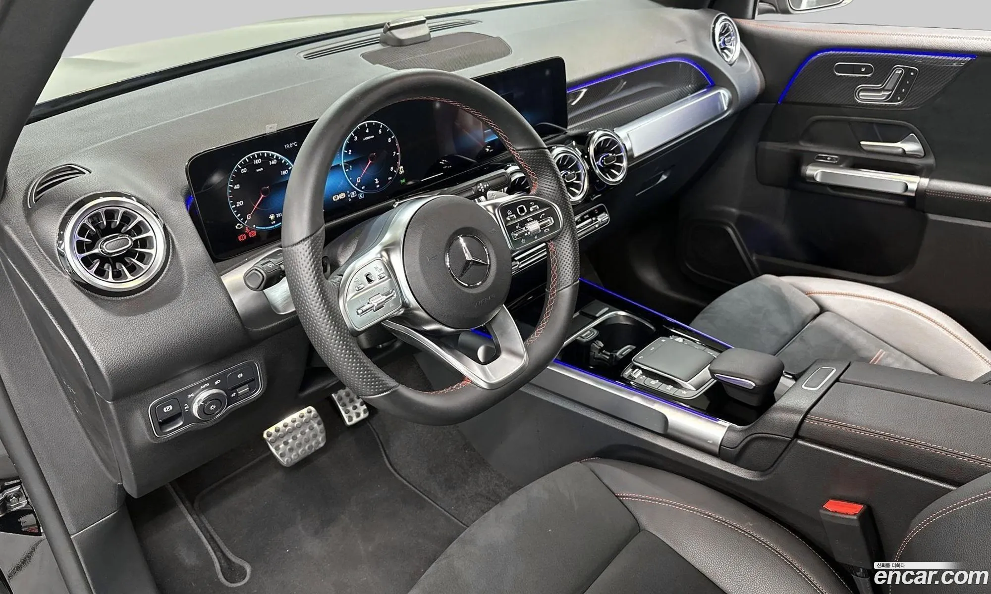 Mercedes-Benz Glb Glb250 4Matic 2023 - фотография 15747912