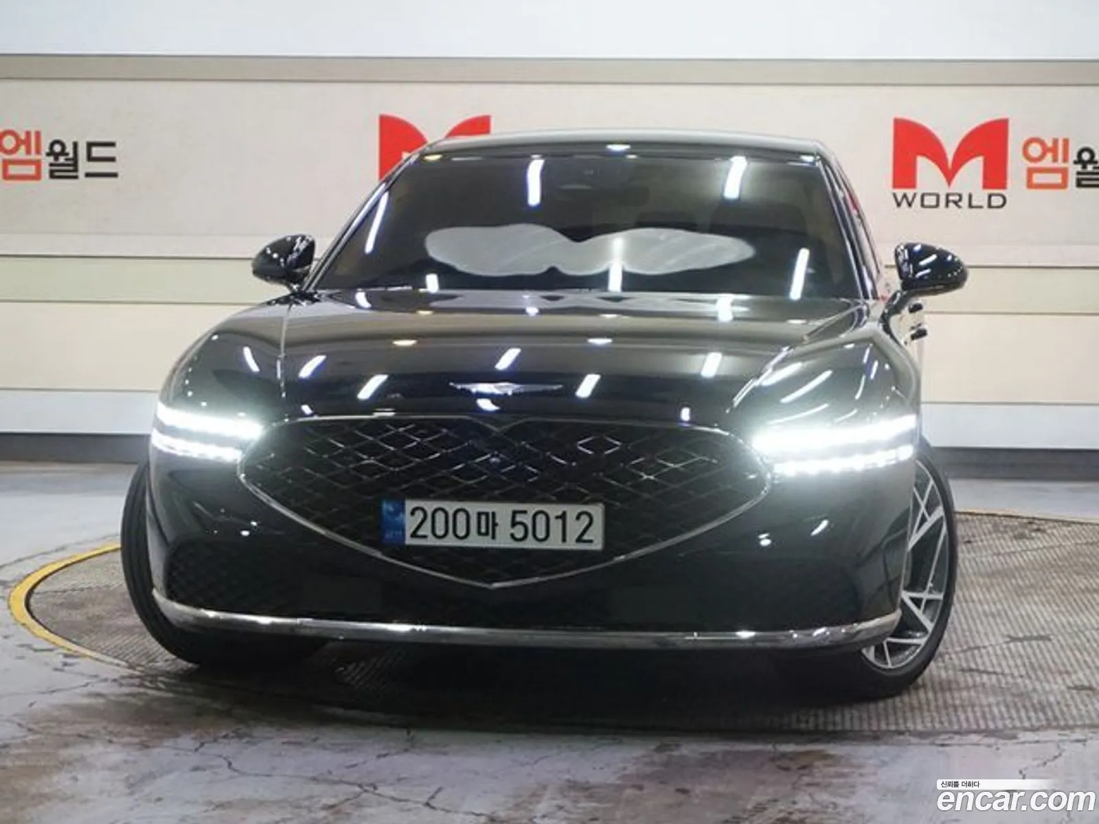 Genesis G90 Gasoline 35 Turbo Awd 2023 - фотография 583560
