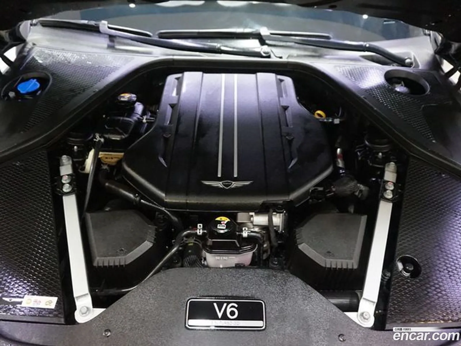 Genesis G90 Gasoline 35 Turbo Awd 2023 - фотография 583563