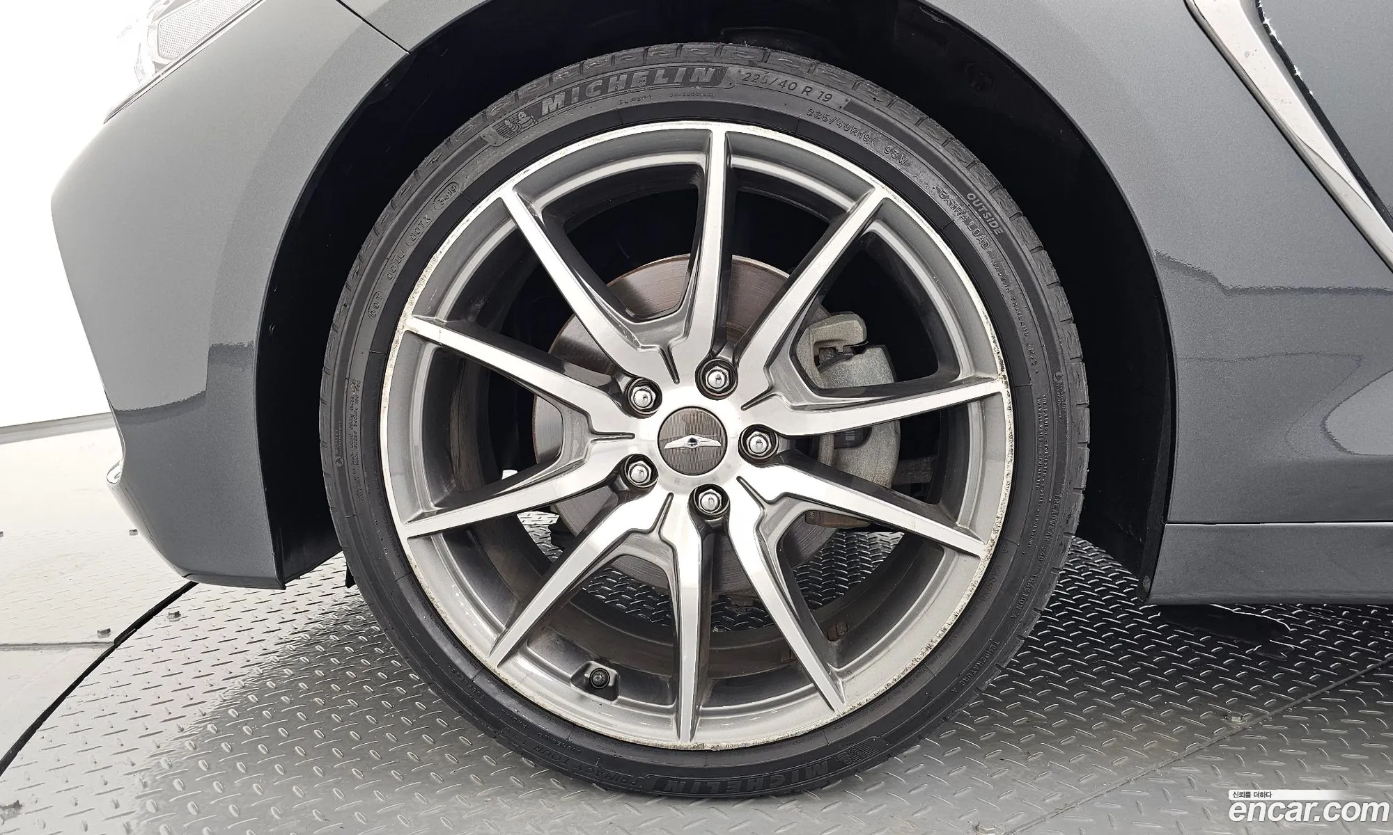 Genesis G70 20T Awd Elite - фотография 613177