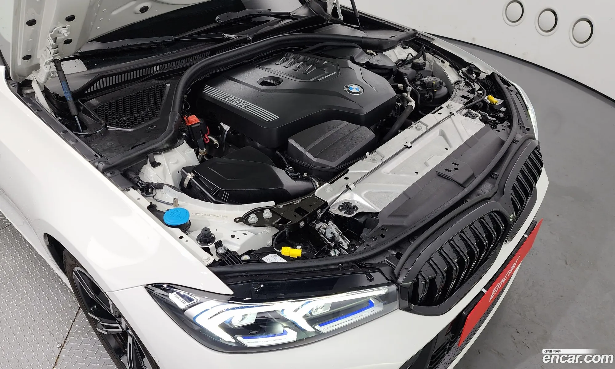 BMW 3Er 320I M Sports 2023 - фотография 18181128