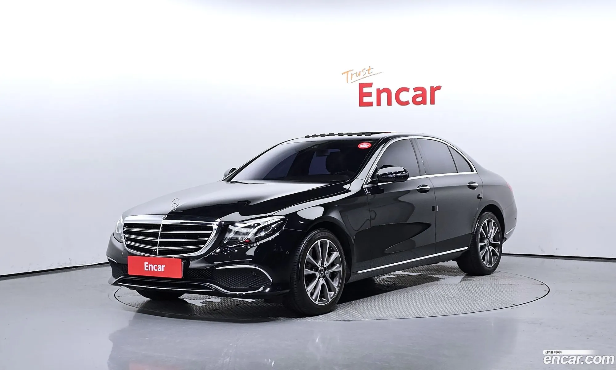 Mercedes-Benz E-Klasse V W213 S213 C238 E300 4Matic Exclusive Standard 2018 - фотография 16704903