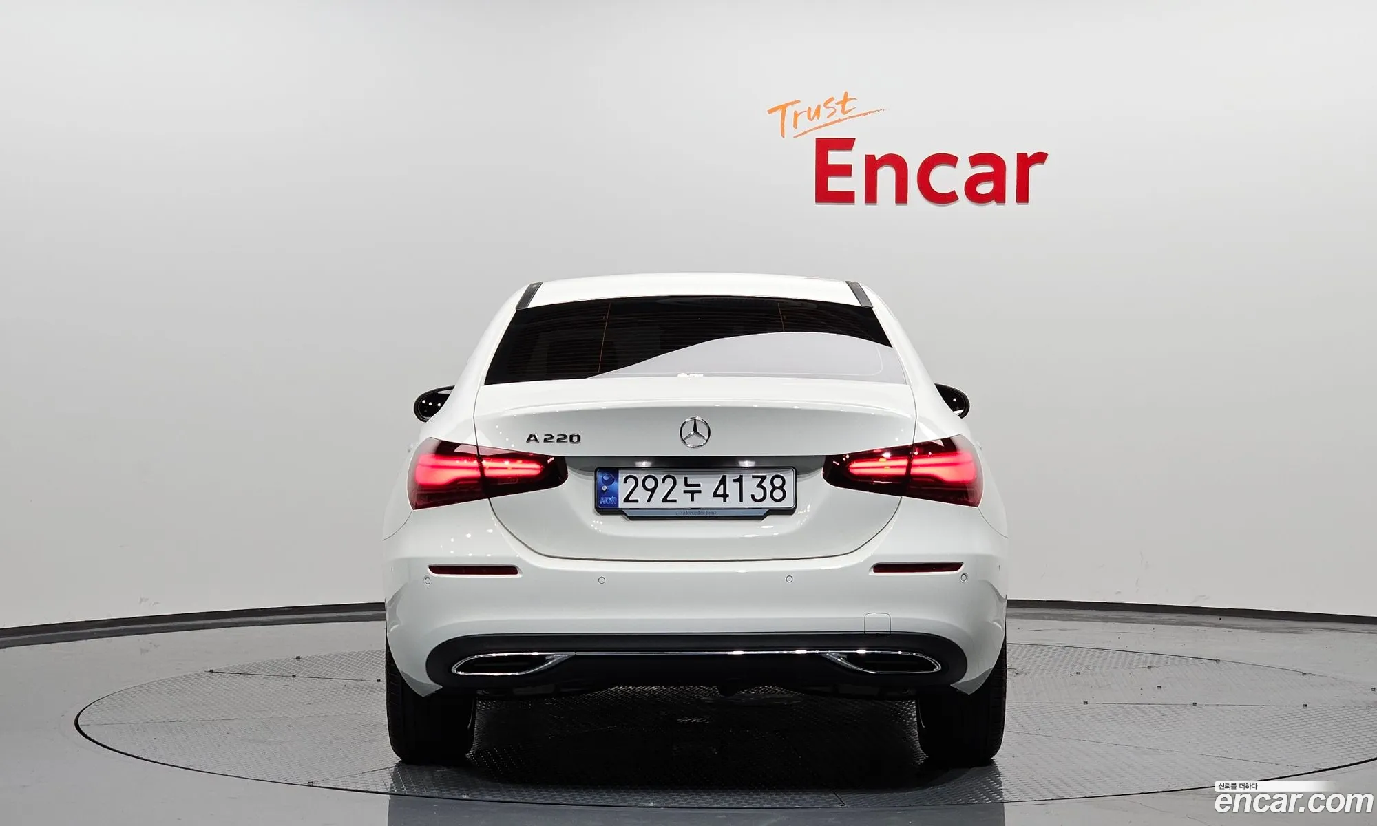 Mercedes-Benz A-Klasse A220 Sedan 2024 - фотография 16868279