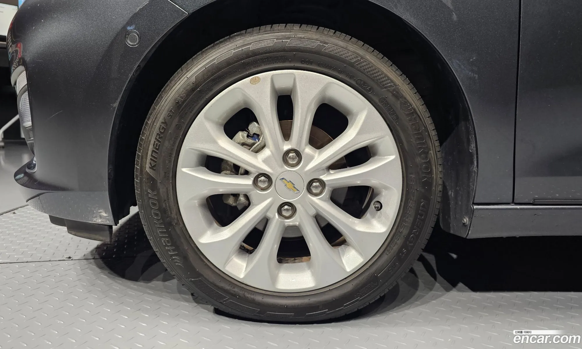 Chevrolet Spark Iv Premier 2018 - фотография 8291885