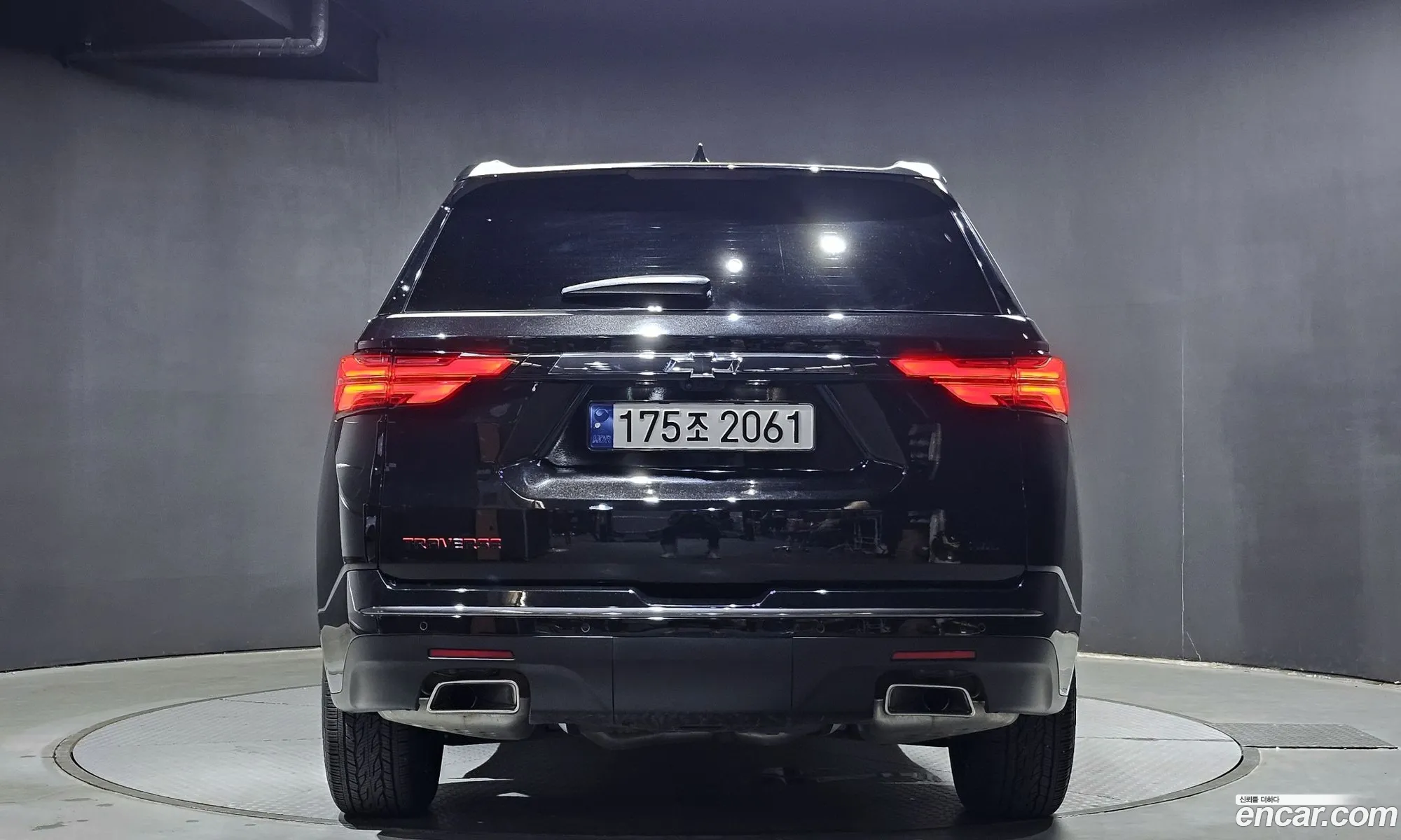 Chevrolet Traverse 36 Awd Redline 2023 - фотография 8642740