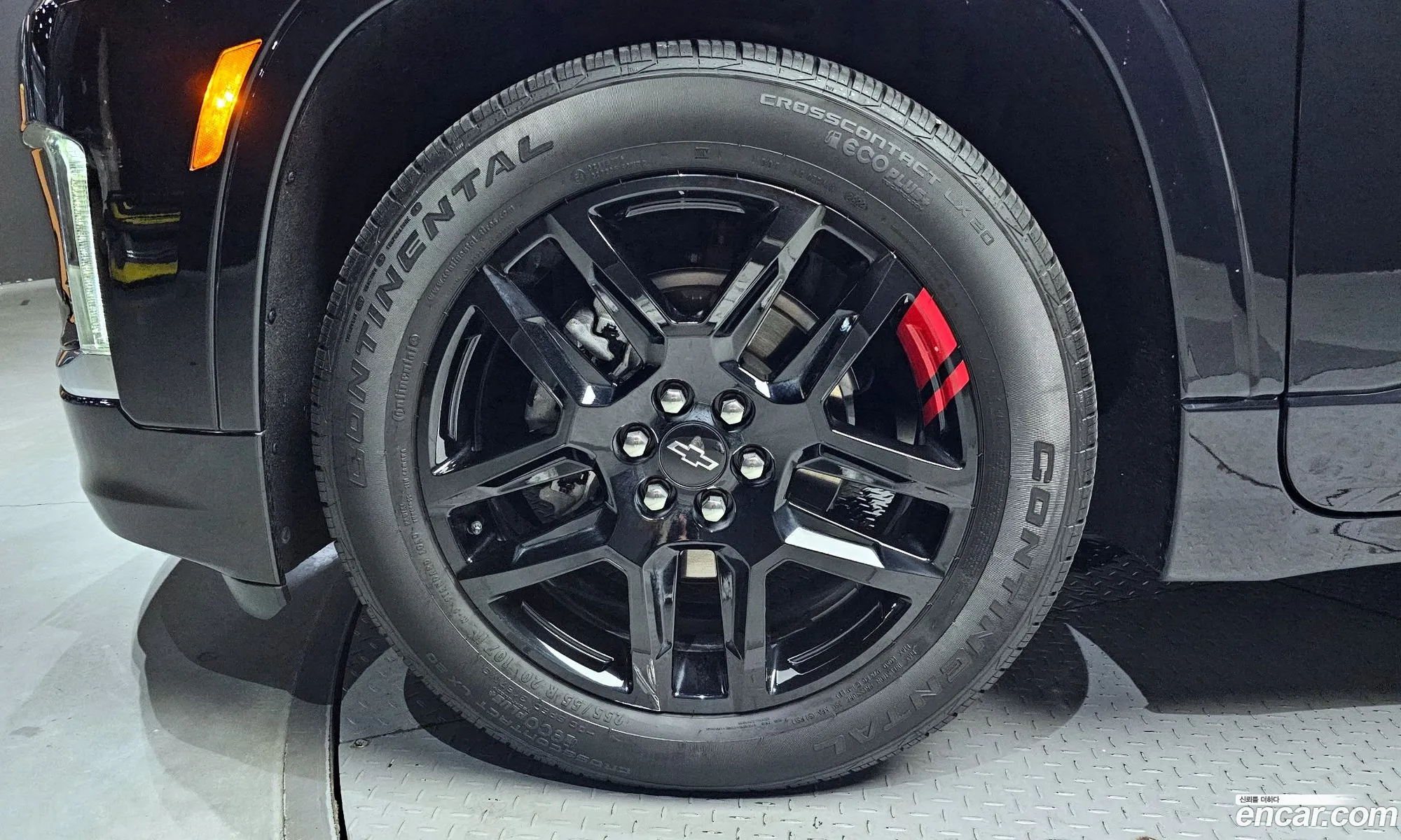 Chevrolet Traverse 36 Awd Redline 2023 - фотография 8642741