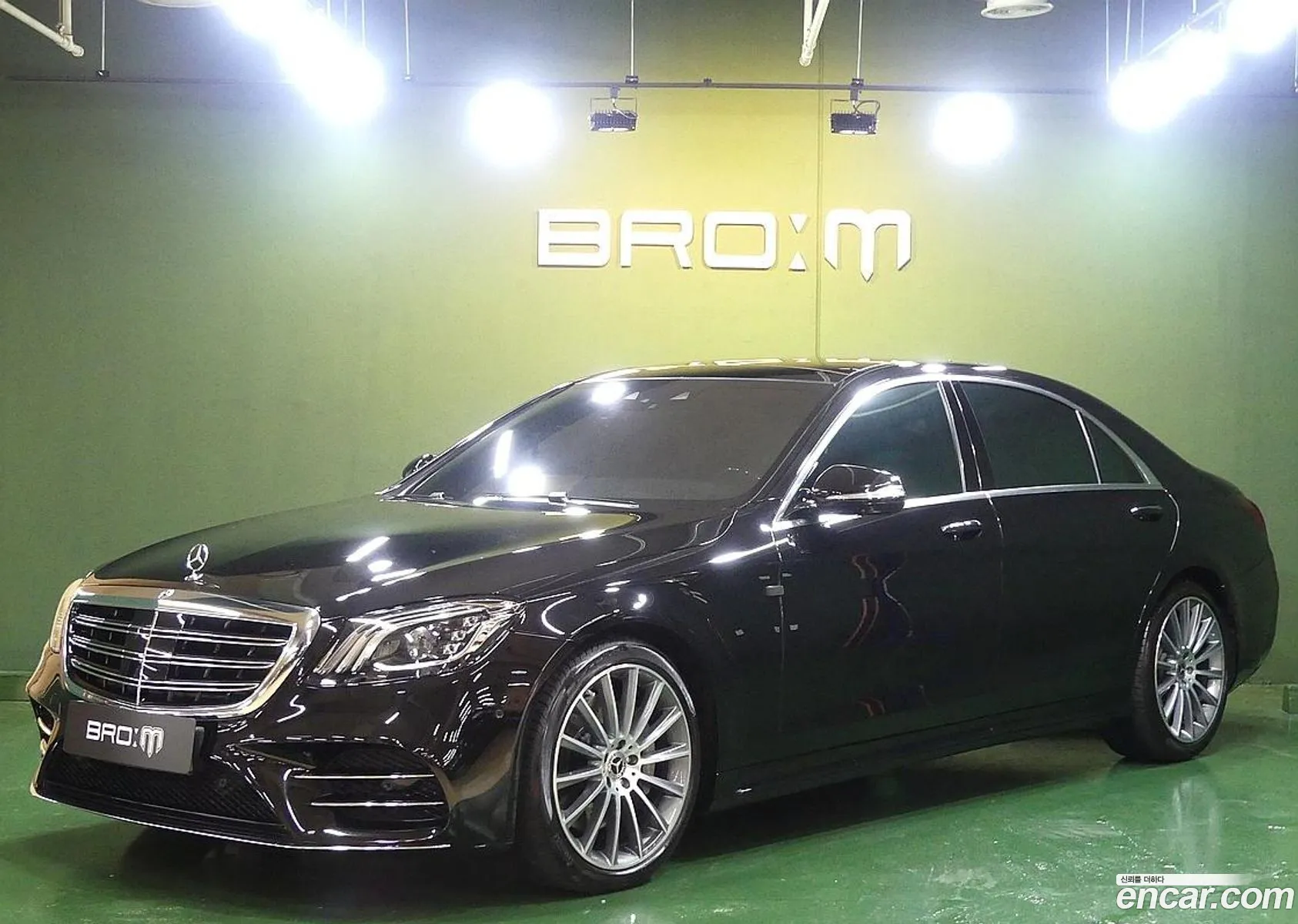 Mercedes-Benz S-Klasse S450L 4Matic 2020 - фотография 17152102