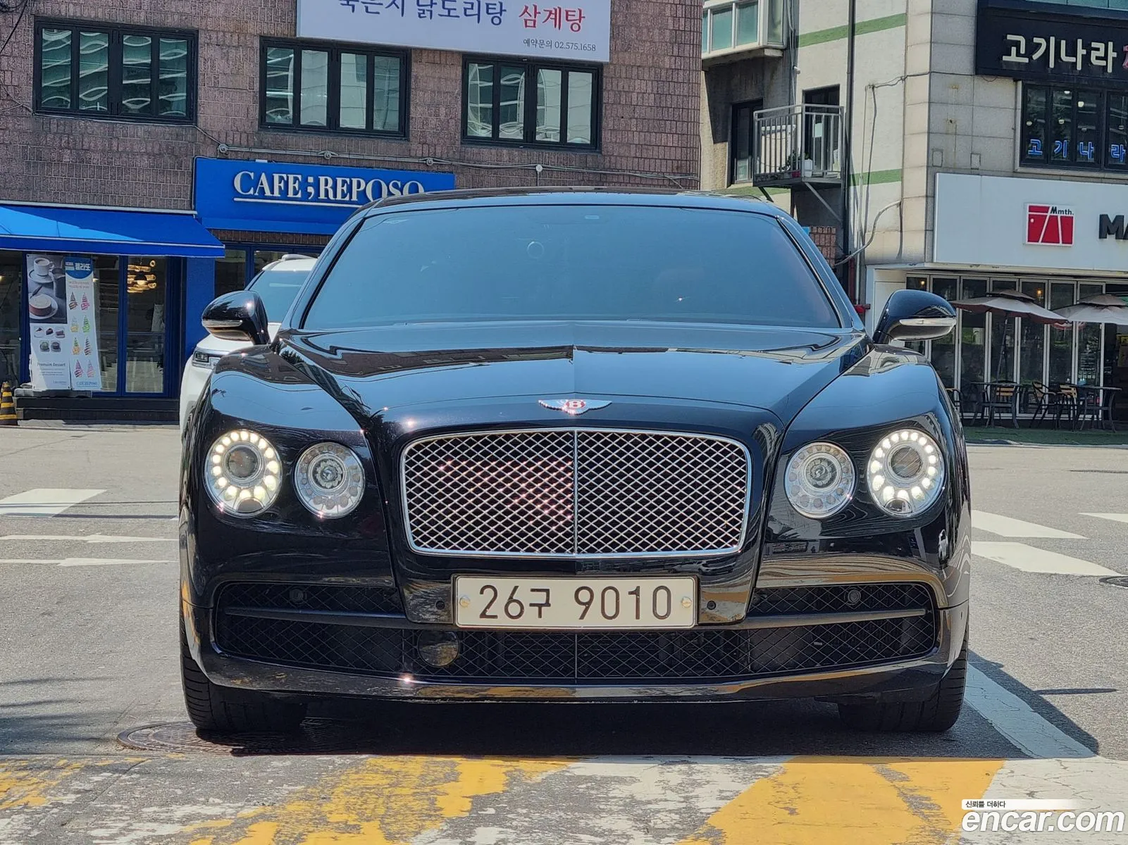 Bentley Flying Spur 40 2017 - фотография 14539735