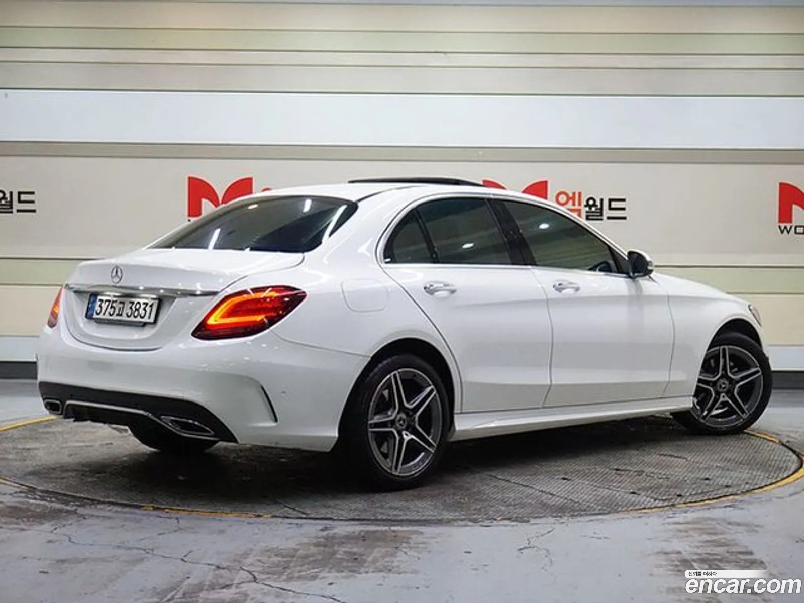 Mercedes-Benz C-Klasse C200 Amg Line 2021 - фотография 17152117