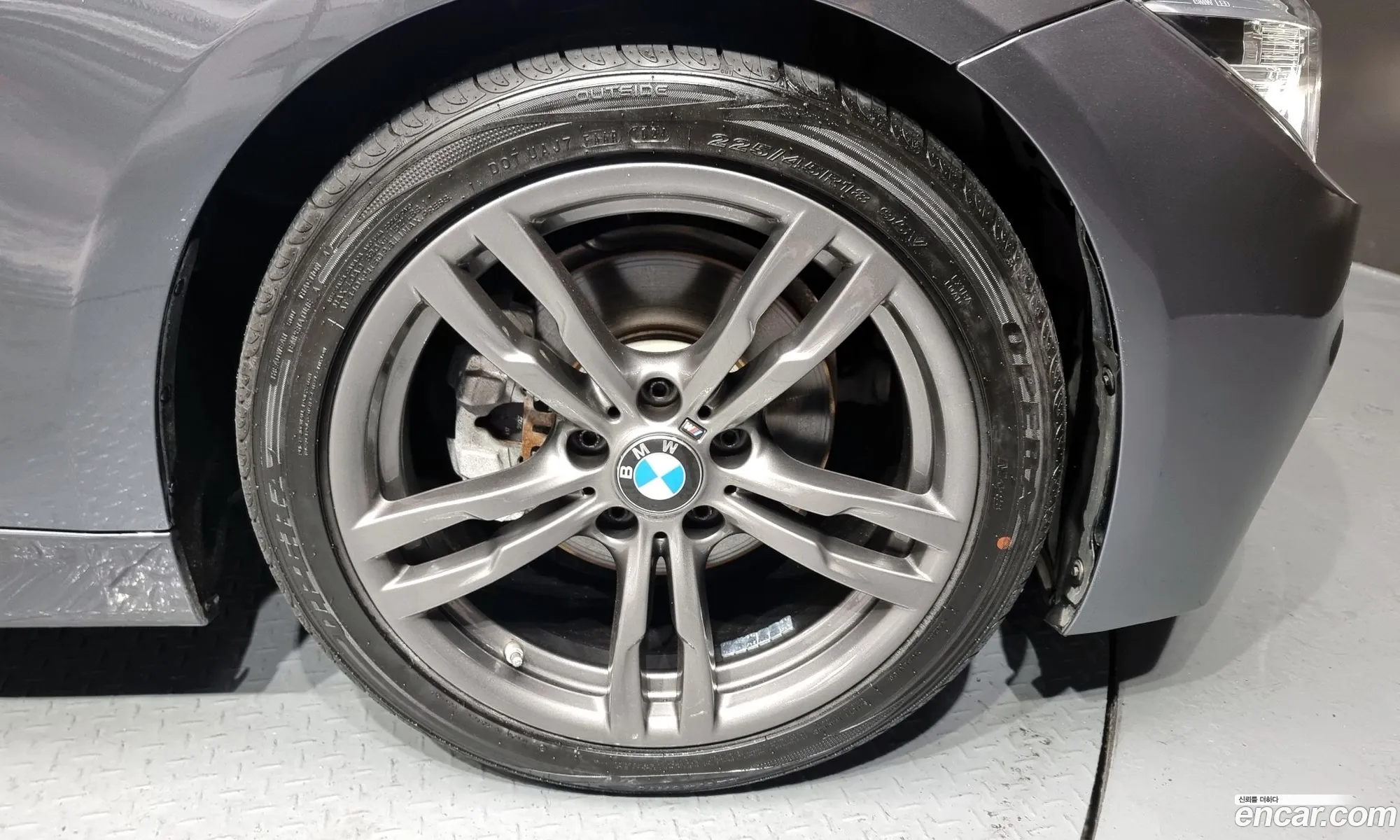 BMW 3Er 320I M Sports 2018 - фотография 18140069