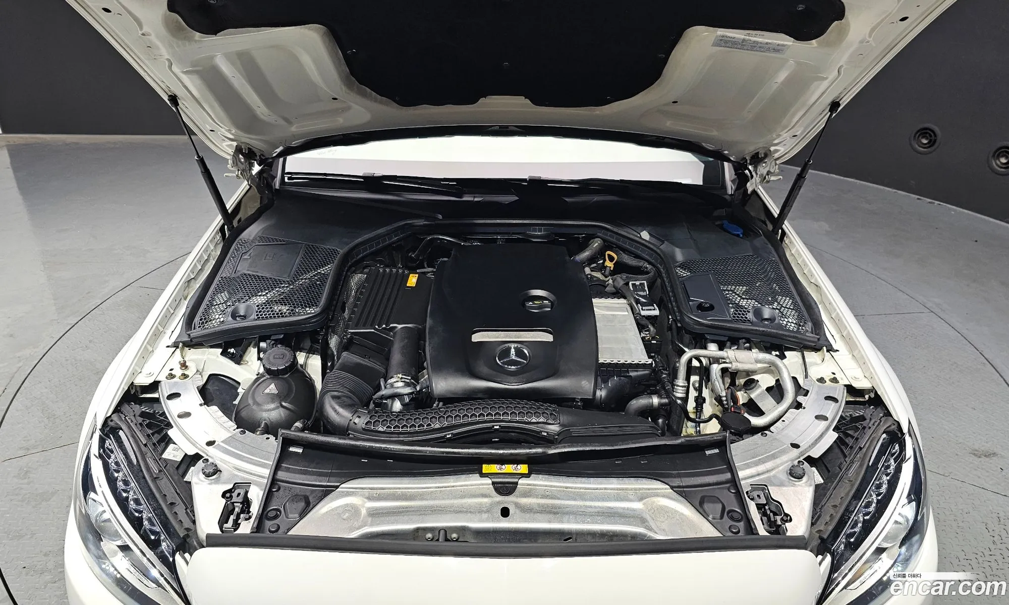 Mercedes-Benz C-Klasse Iv W205 C200 2018 - фотография 15689058