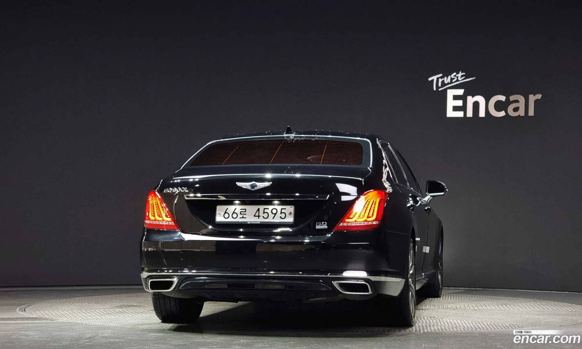 Genesis G90 I 50 Gdi Awd Limousine 2016 - фотография 600743