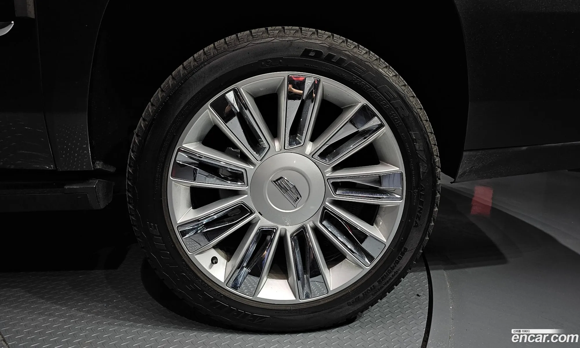 Cadillac Escalade Iv 62 Esv 2018 - фотография 3504887